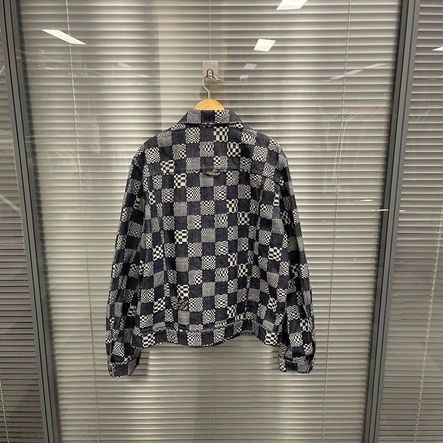 Louis Vuitton Louis Vuitton Damier All Over Logo Denim Jacket 56 New Size US XL / EU 56 / 4 - 2 Thumbnail