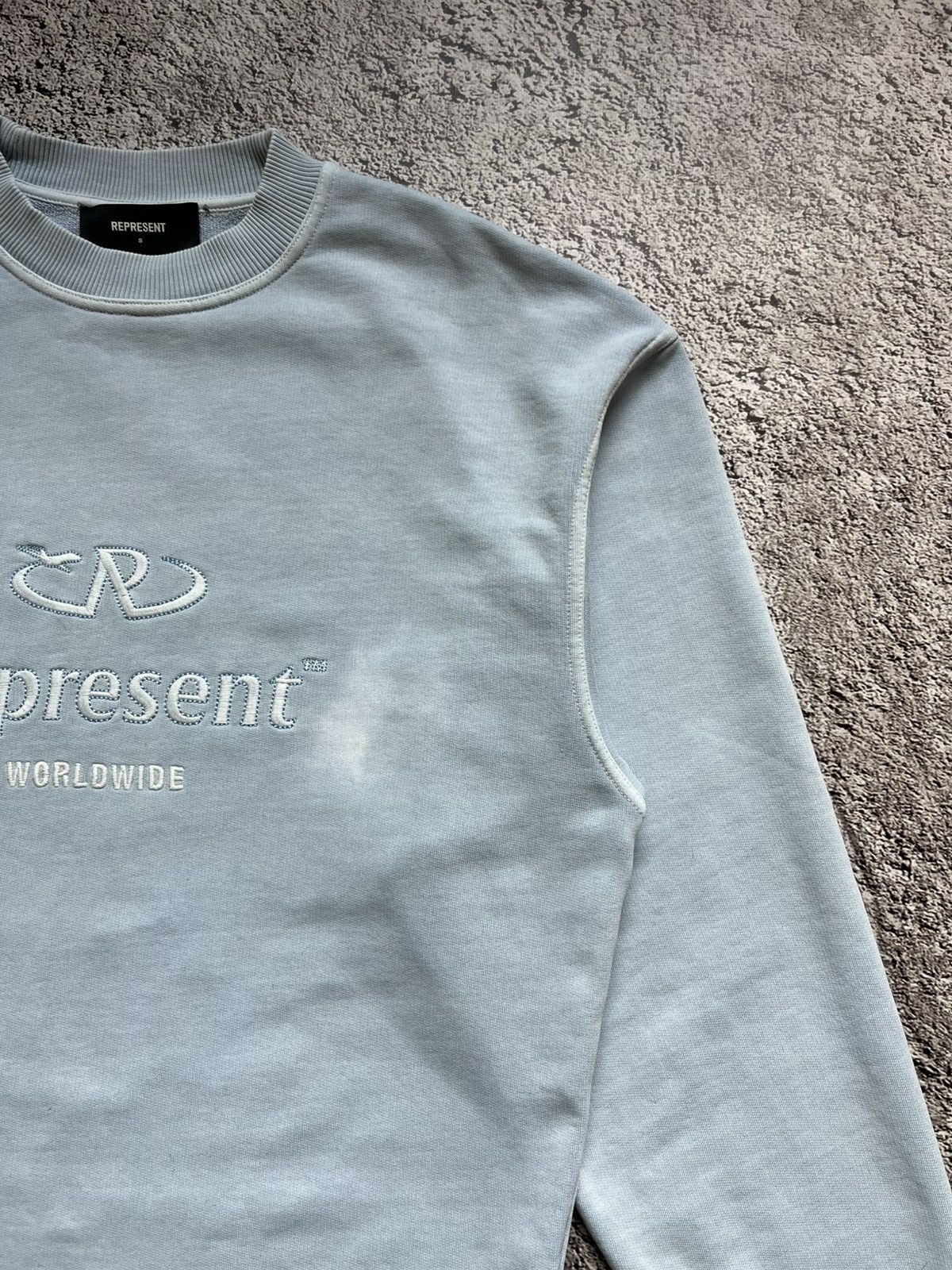 Represent Clo. Represent Worldwide Logo Sweatshirt Size S Size US S / EU 44-46 / 1 - 4 Thumbnail