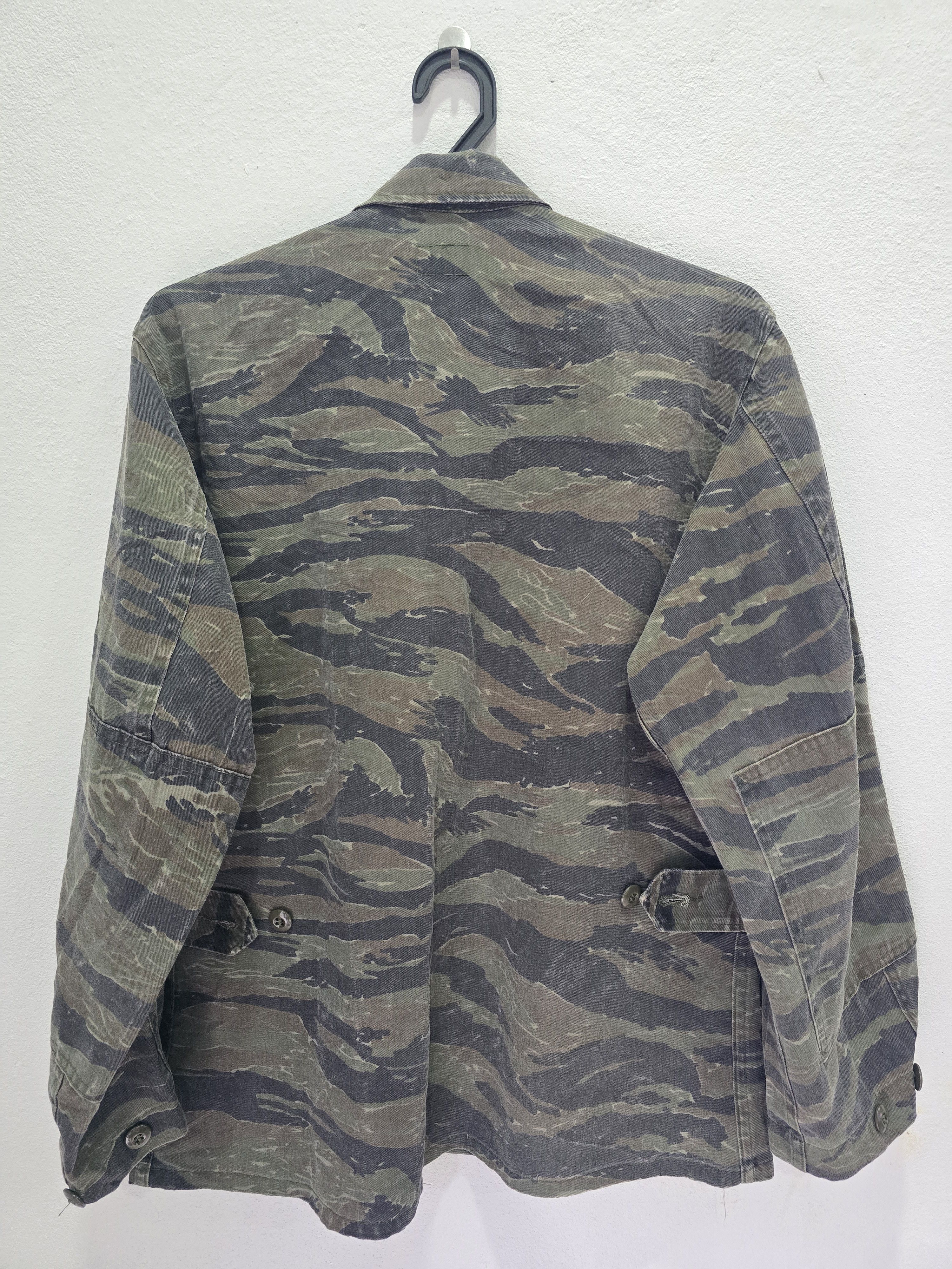 Vintage Vietnam Fatigue Tiger Stripe Camouflage Combat jacket S Size US S / EU 44-46 / 1 - 2 Thumbnail