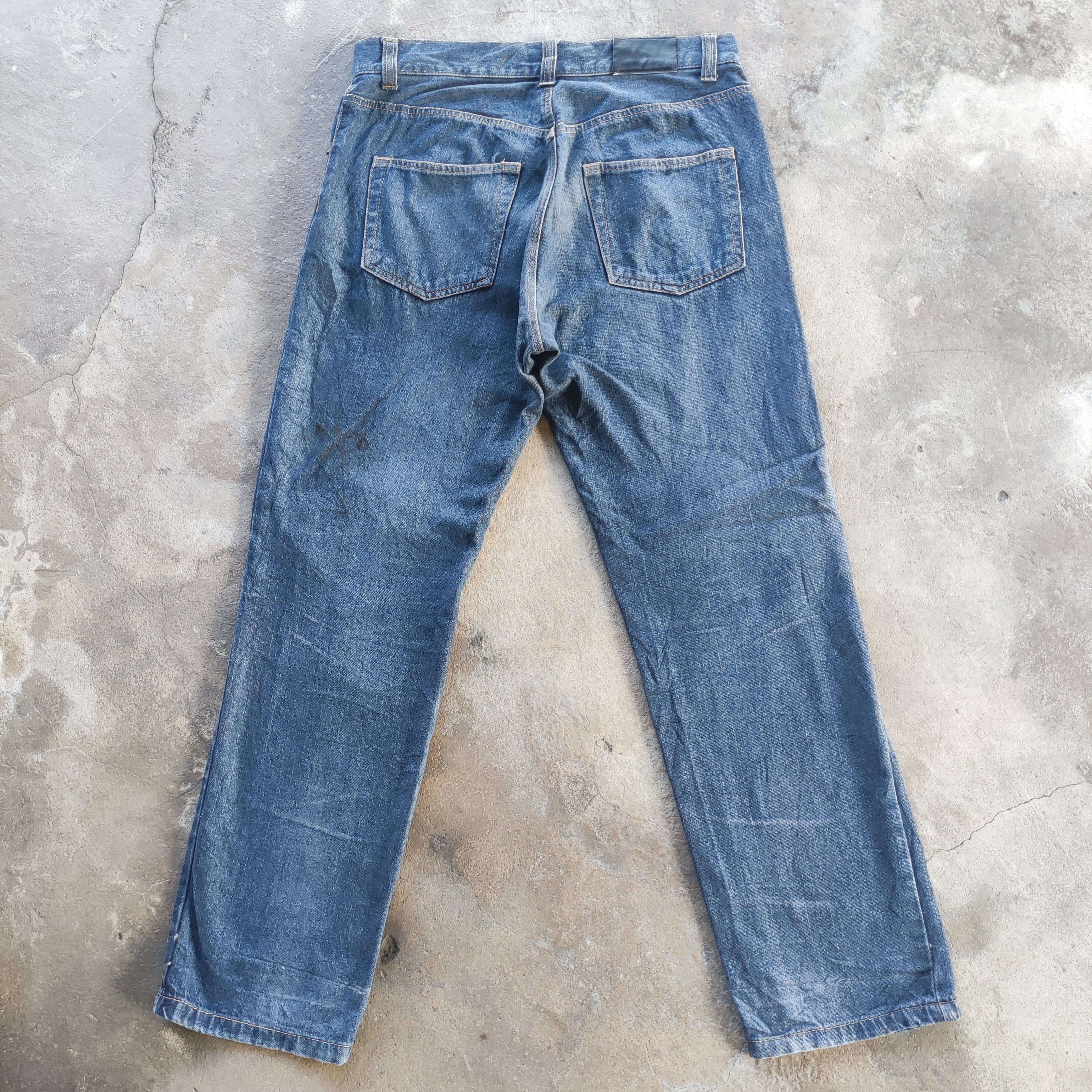 Japanese Brand Vintage Basic Jeans Brand Distressed Faded Pants Size US 33 - 9 Thumbnail