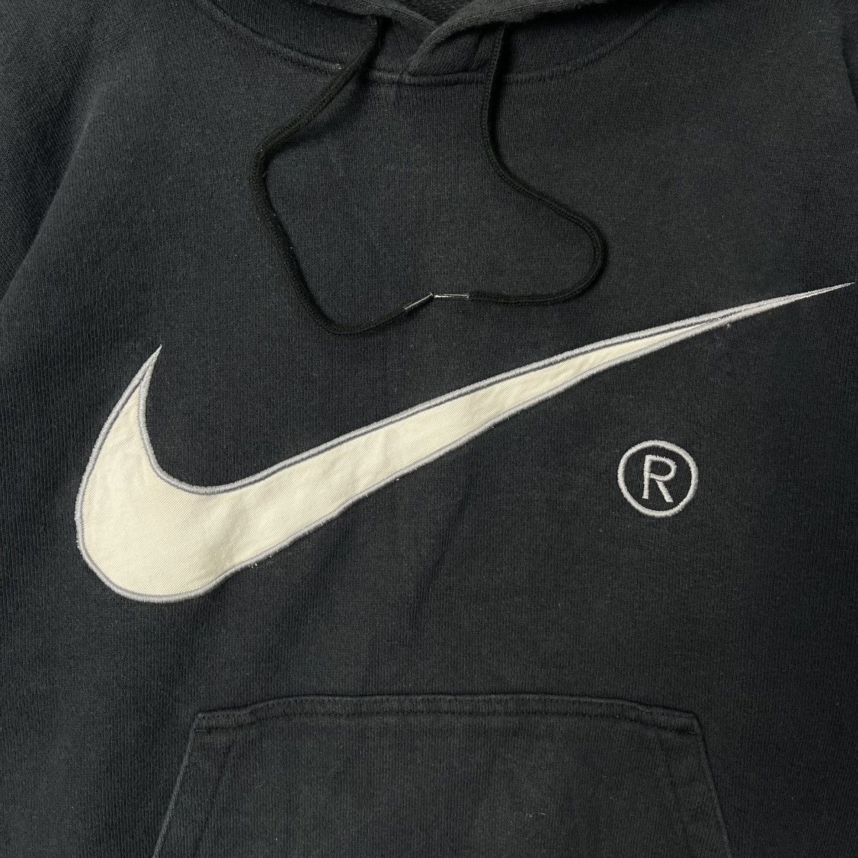 Nike Vintage Nike Big Swoosh Hoodie Black Pullover Size US M / EU 48-50 / 2 - 3 Thumbnail