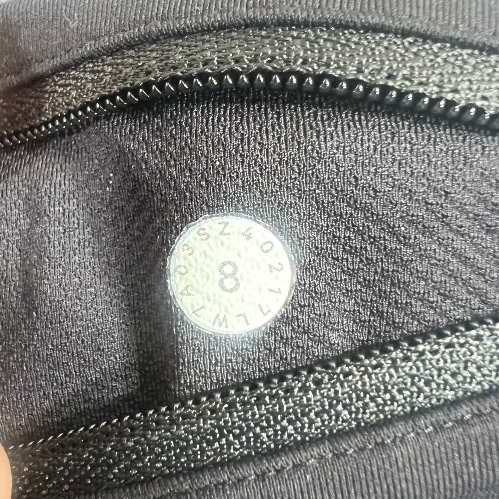 Lululemon Lululemon Women's Run Times Short Black 8 Back Zip Pocket Size 30" / US 8 / IT 44 - 5 Thumbnail