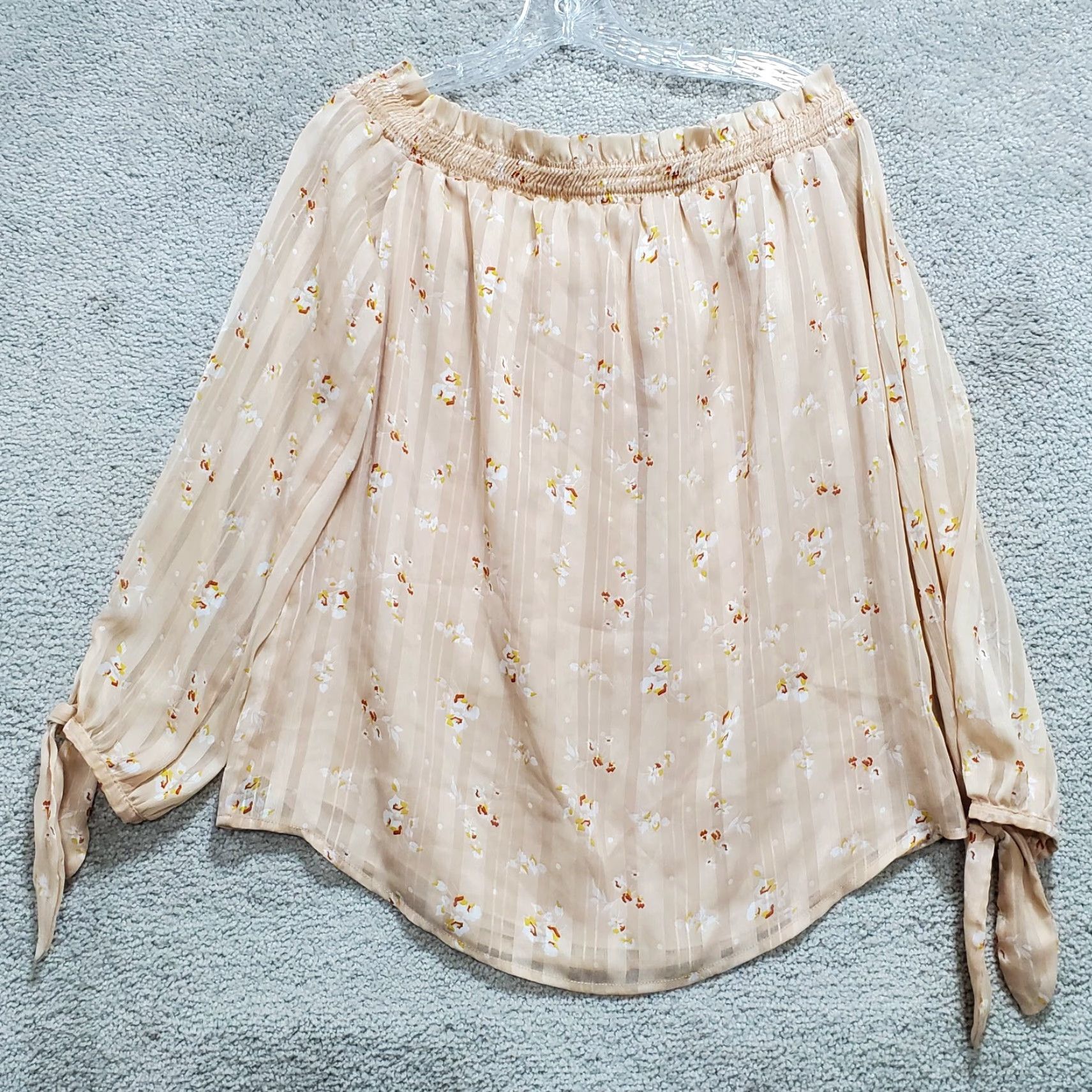 Vintage WAYF Clothing Blouse Women's Medium Off The Shoulder Pink Floral 100% Polyester Blouse Modern Womens Blouse Size M / US 6-8 / IT 42-44 - 2 Thumbnail