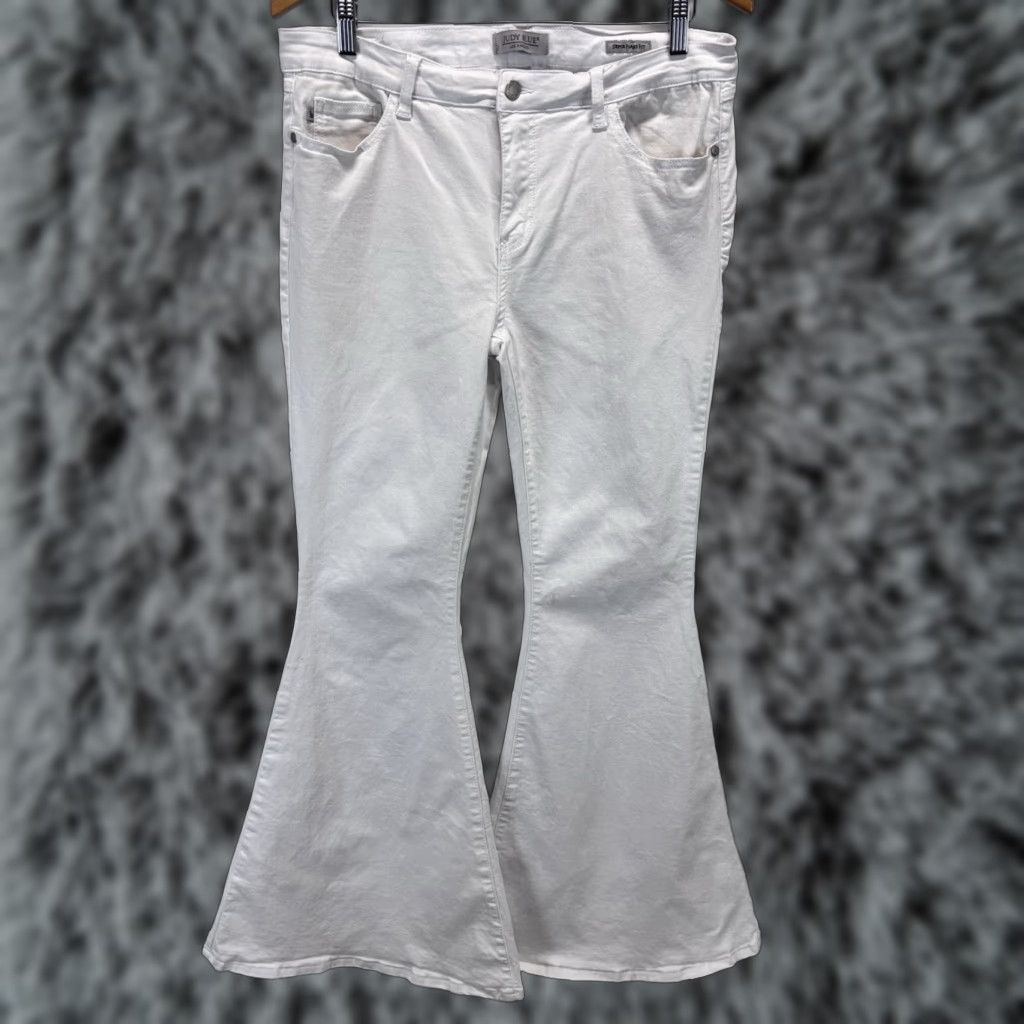 Vintage VINTAGE Judy Blue Flared Jeans Women’s Size 32 White Cotton Blend Bell Bottoms Stretch Size 24" / US 00 / IT 34 - 1 Thumbnail