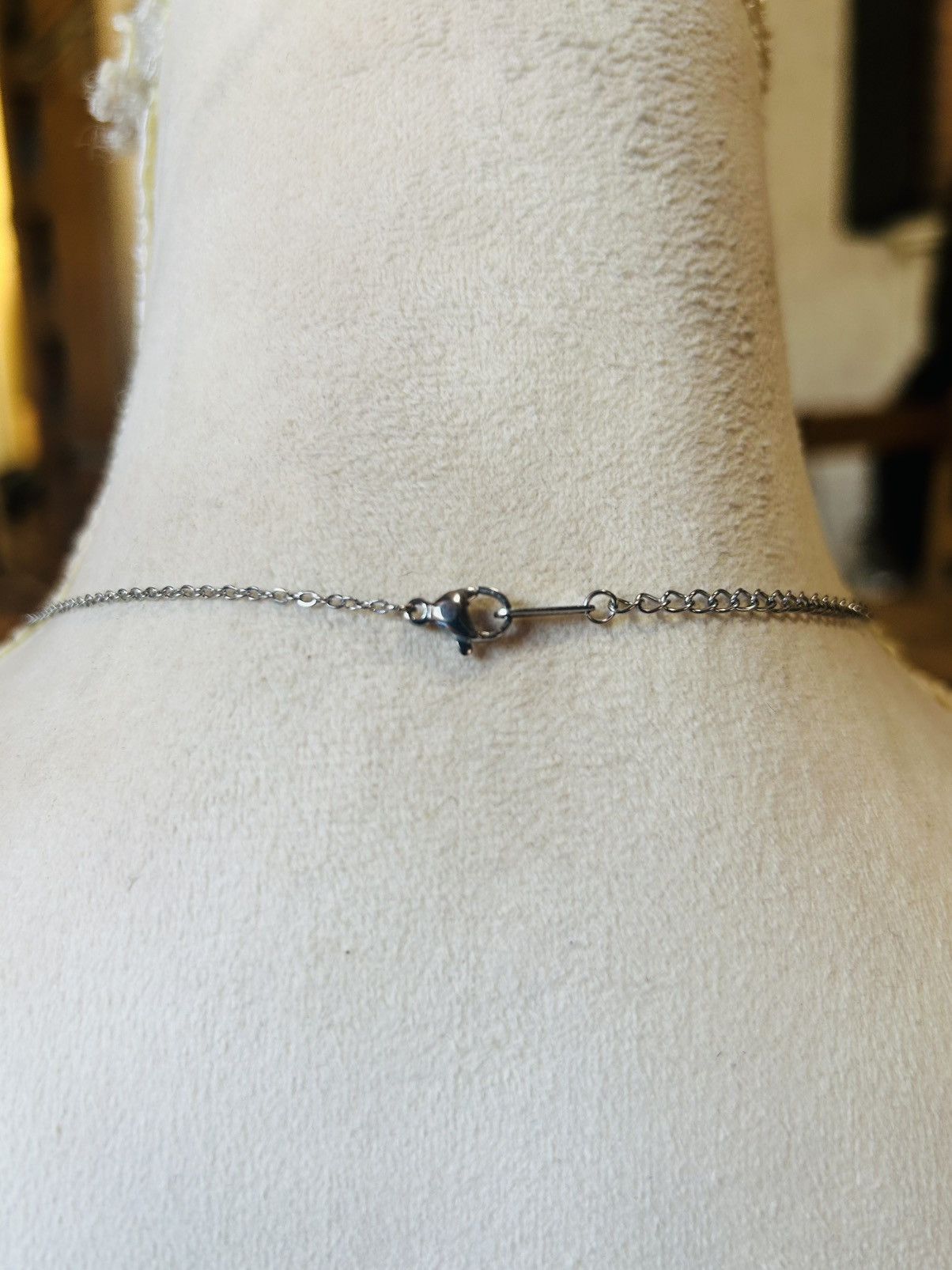 Handmade Handcrafted vintage clear rhinestone dice pendant necklace Size ONE SIZE - 3 Thumbnail