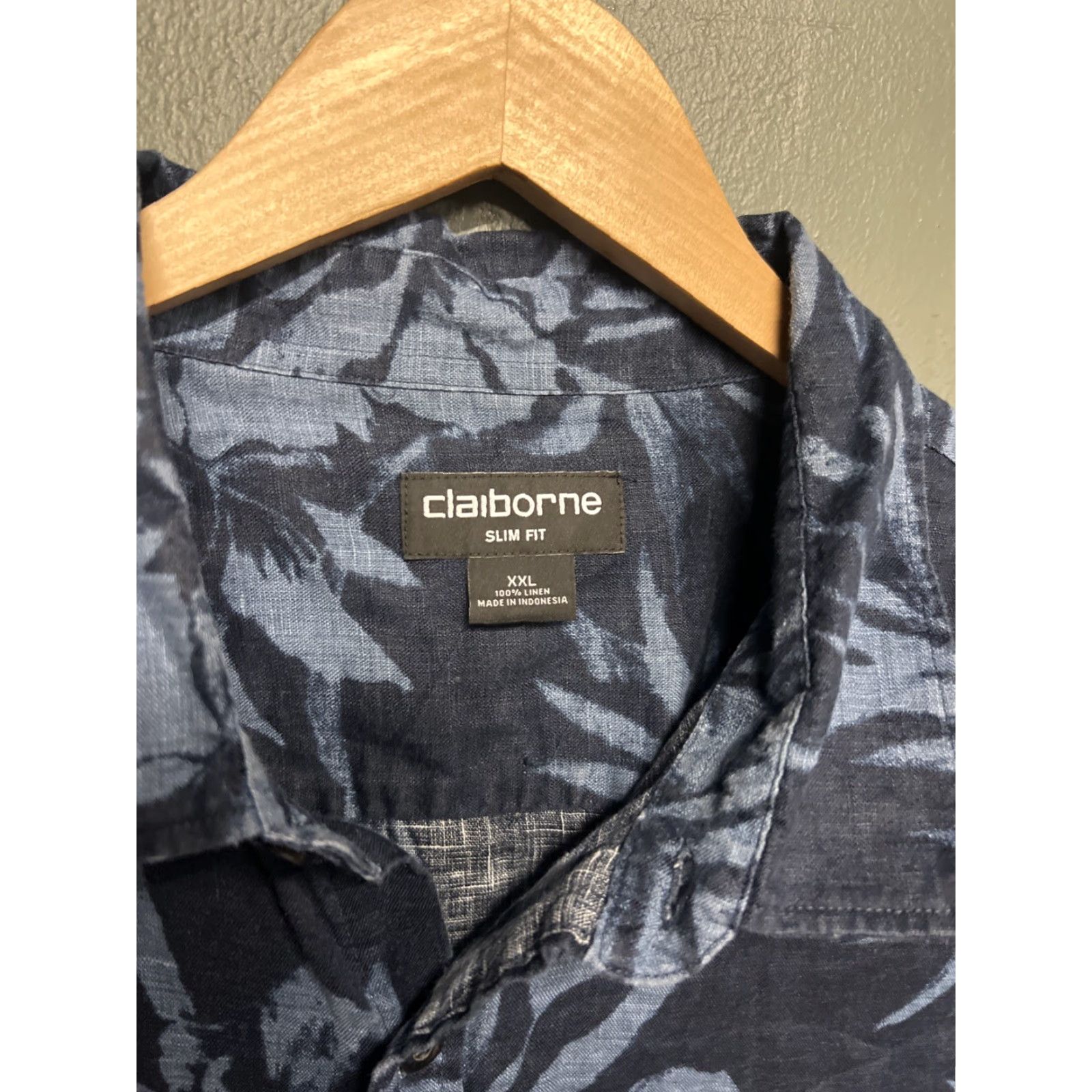 Vintage VINTAGE Claiborne Linen Hawaiian Button-Down Floral Multi Blue Shirt Mens Size L Size US L / EU 52-54 / 3 - 2 Thumbnail