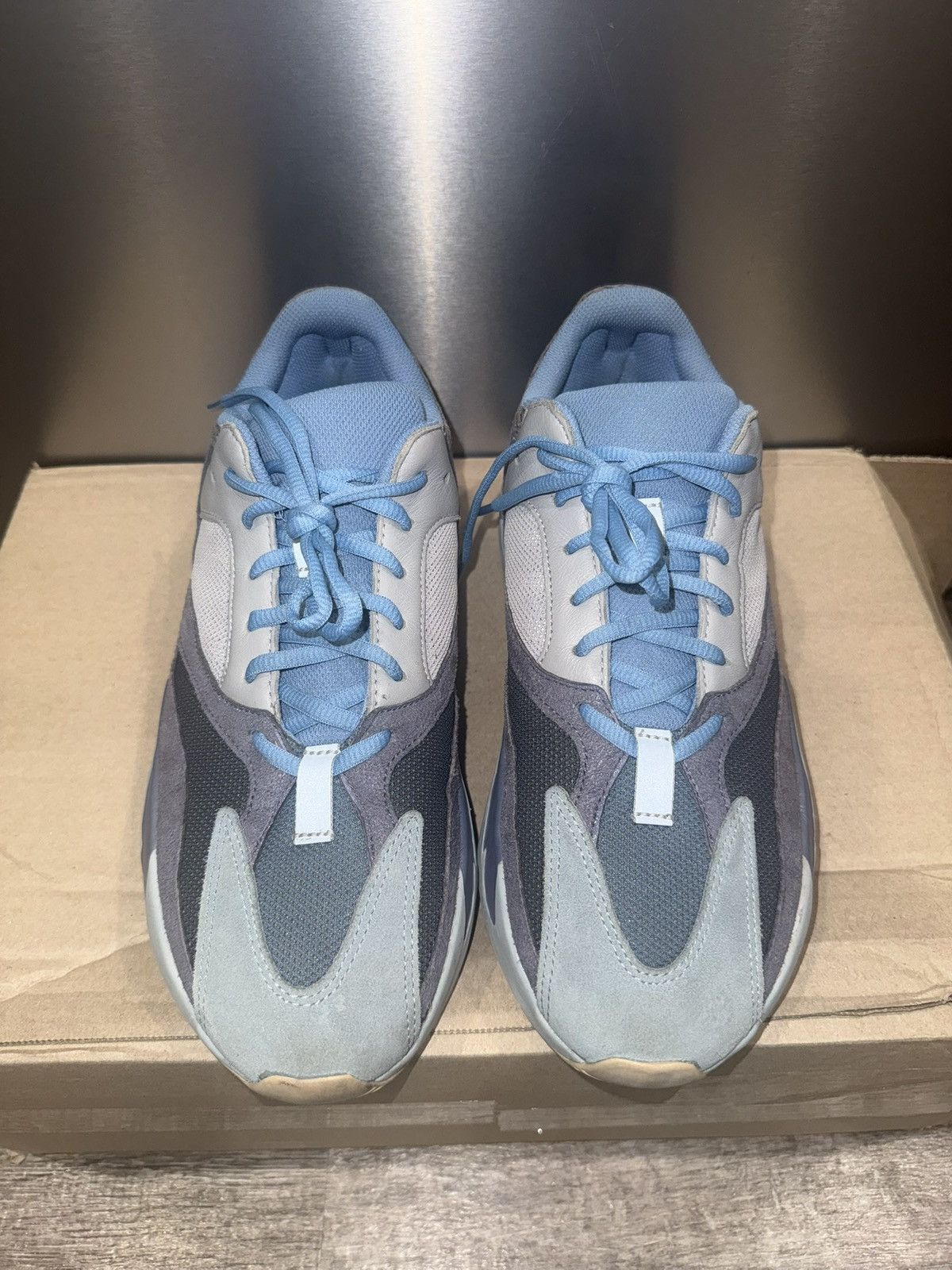 Yeezy Yeezy 700 Carbon Blue Size US 10 / EU 43 - 3 Thumbnail