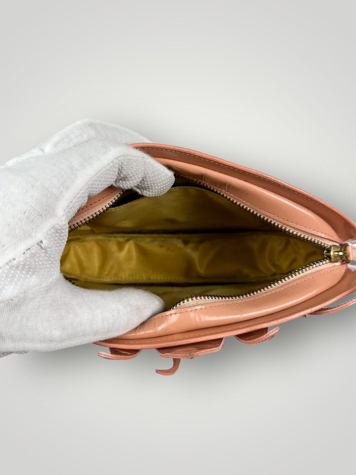 Undercover RARE Undercover Spring Summer 2015 Pretty Hate Bird clutch Size ONE SIZE - 14 Thumbnail