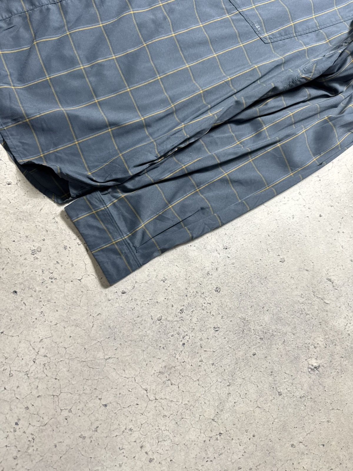 Arc'teryx Arcteryx Button Shirt Outdoor Size US L / EU 52-54 / 3 - 4 Thumbnail