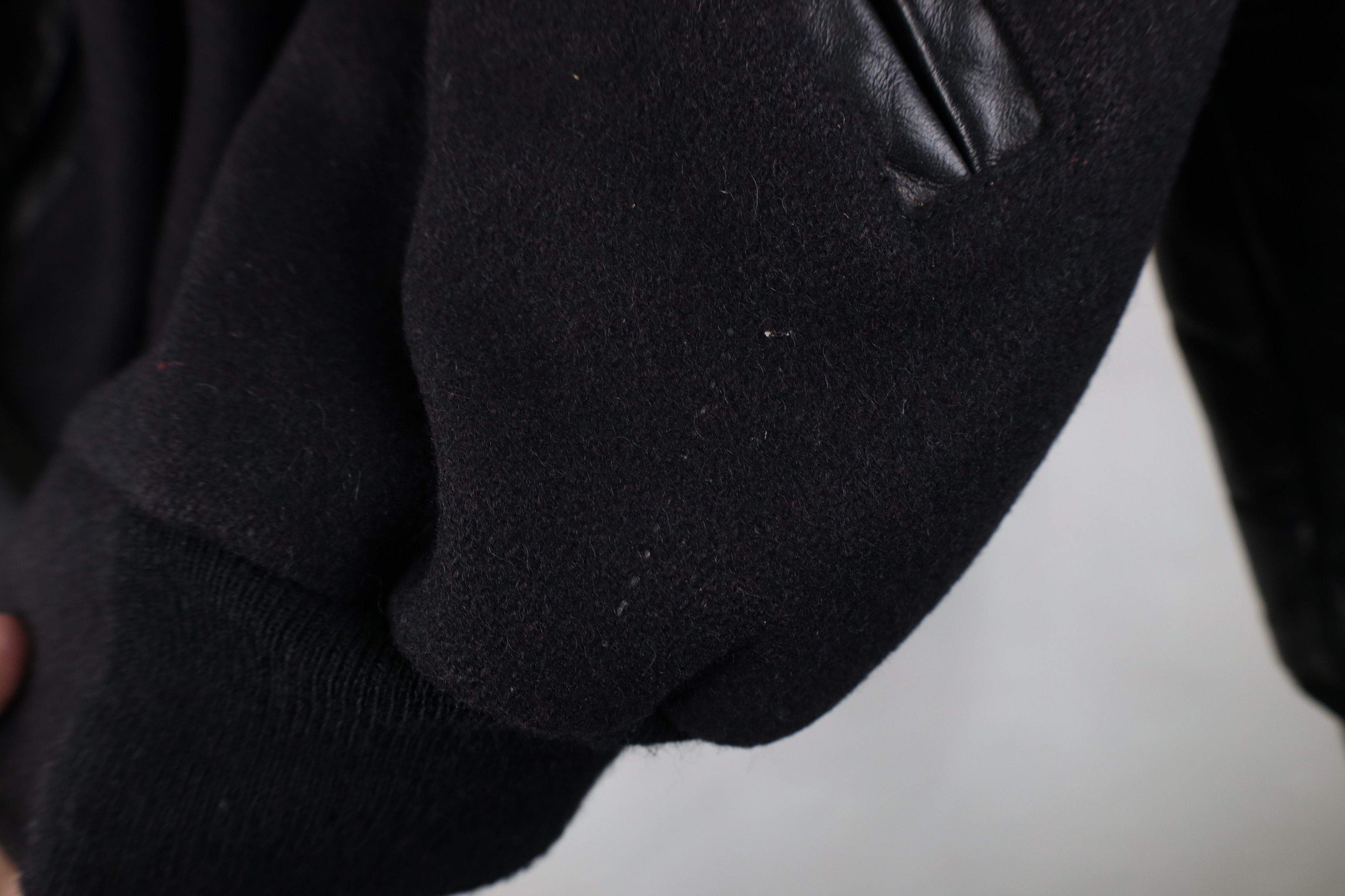 Vintage Vintage 90s Streetwear Oil Field Wool Leather Varsity Jacket Size US XL / EU 56 / 4 - 6 Thumbnail