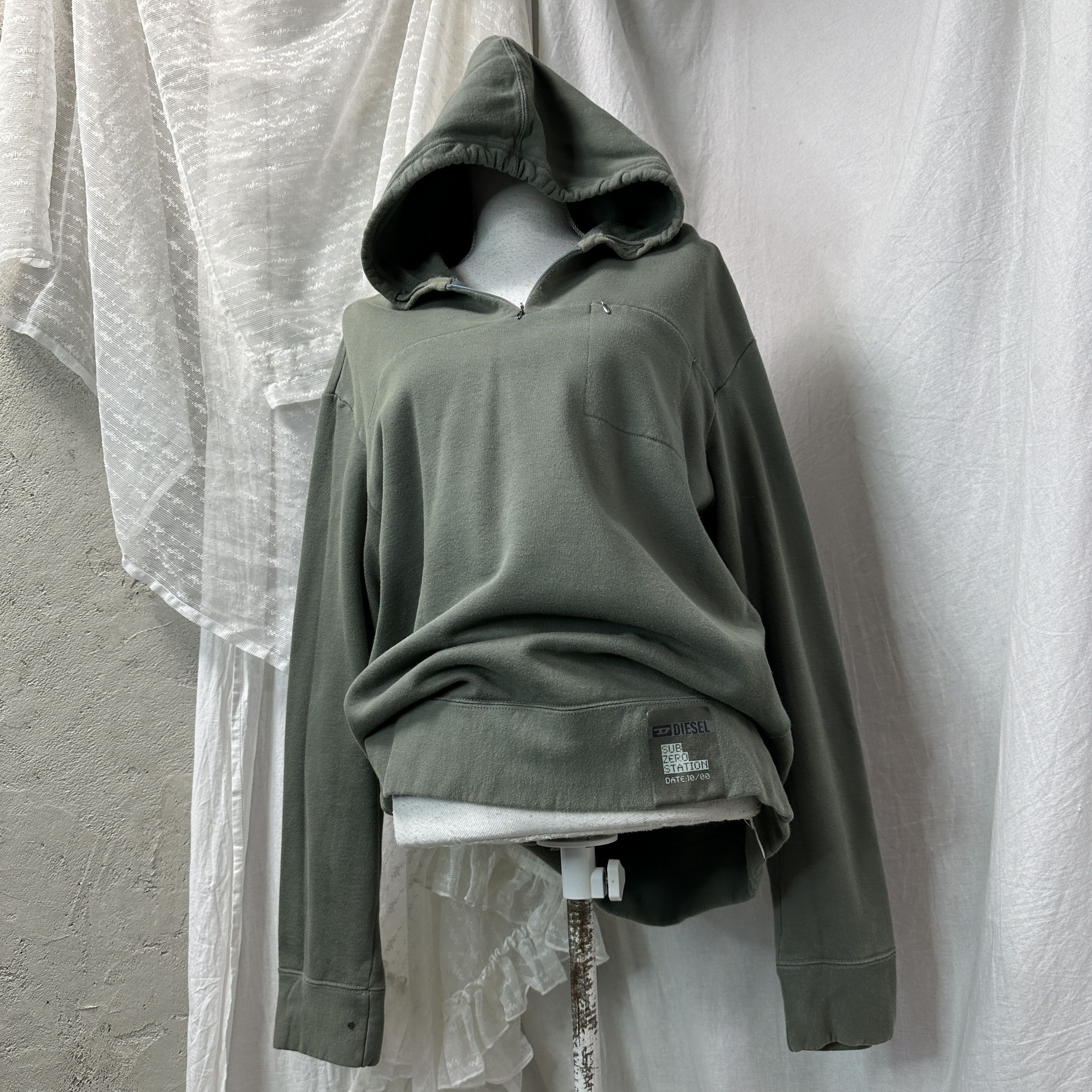 Diesel Vintage Streetwear Oversize Diesel Sub Zero Hoodie 00s Size US XL / EU 56 / 4 - 1 Thumbnail
