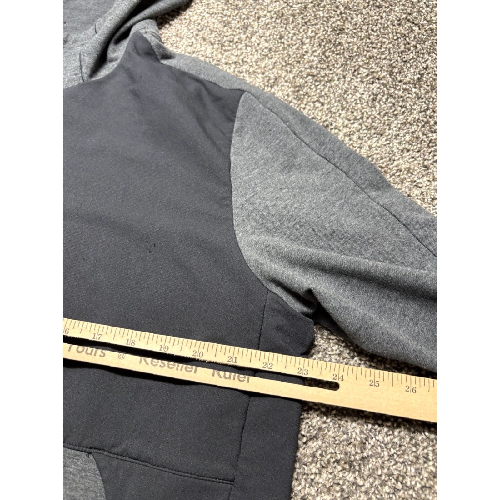 Nike Nike Yoga Hoodie Mens Large Black Pullover Hoodie Athletic Logo Sleeves Long Knit Cotton Blend Sports VINTAGE? No Size US L / EU 52-54 / 3 - 6 Thumbnail