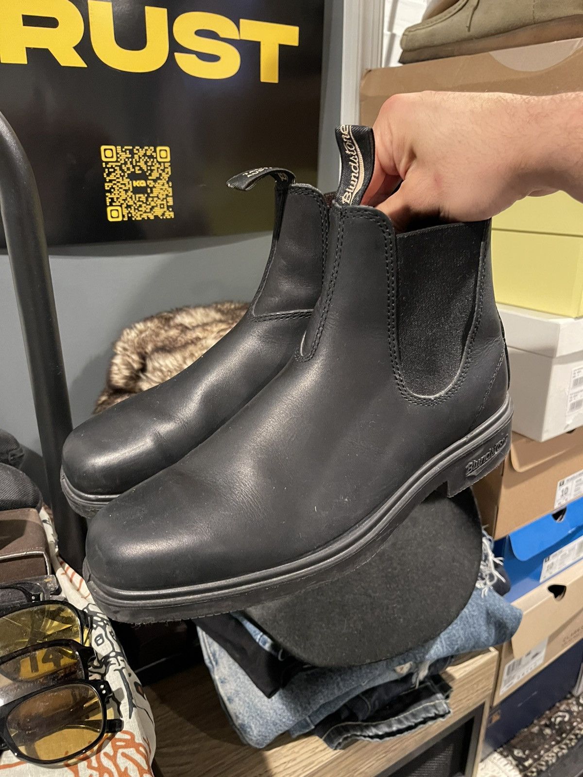 Blundstone BLUNDSTONE Black chelsea boot Size US 8.5 / EU 41-42 - 1 Thumbnail
