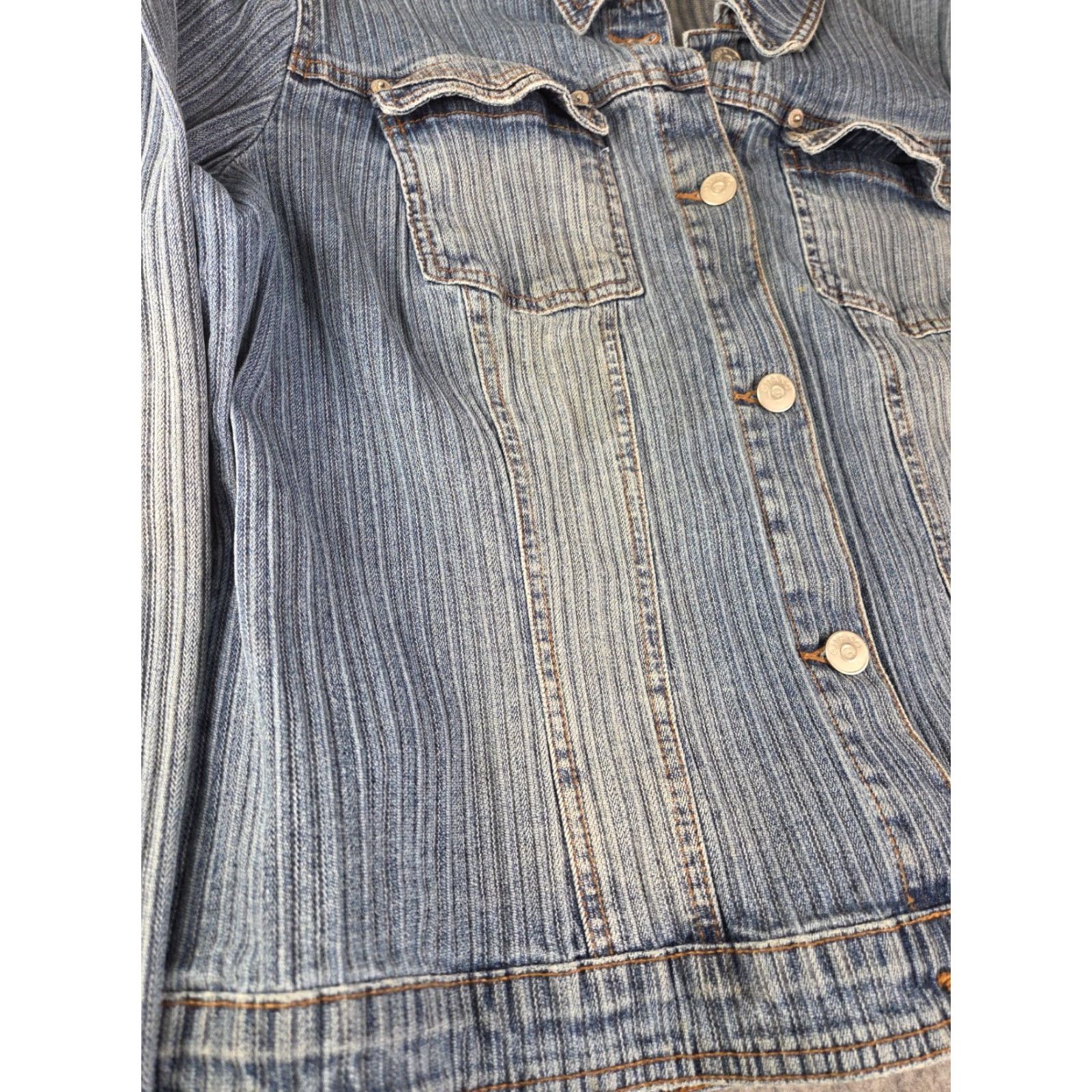 Vintage VINTAGE Gitano Denim Blue Jeans Womens Jacket 18W 100% Cotton Short Sleeve Long Sleeve Zip Snap Machine Washable Blue Retro Regular Women Size 40" / US 18 - 2 Thumbnail
