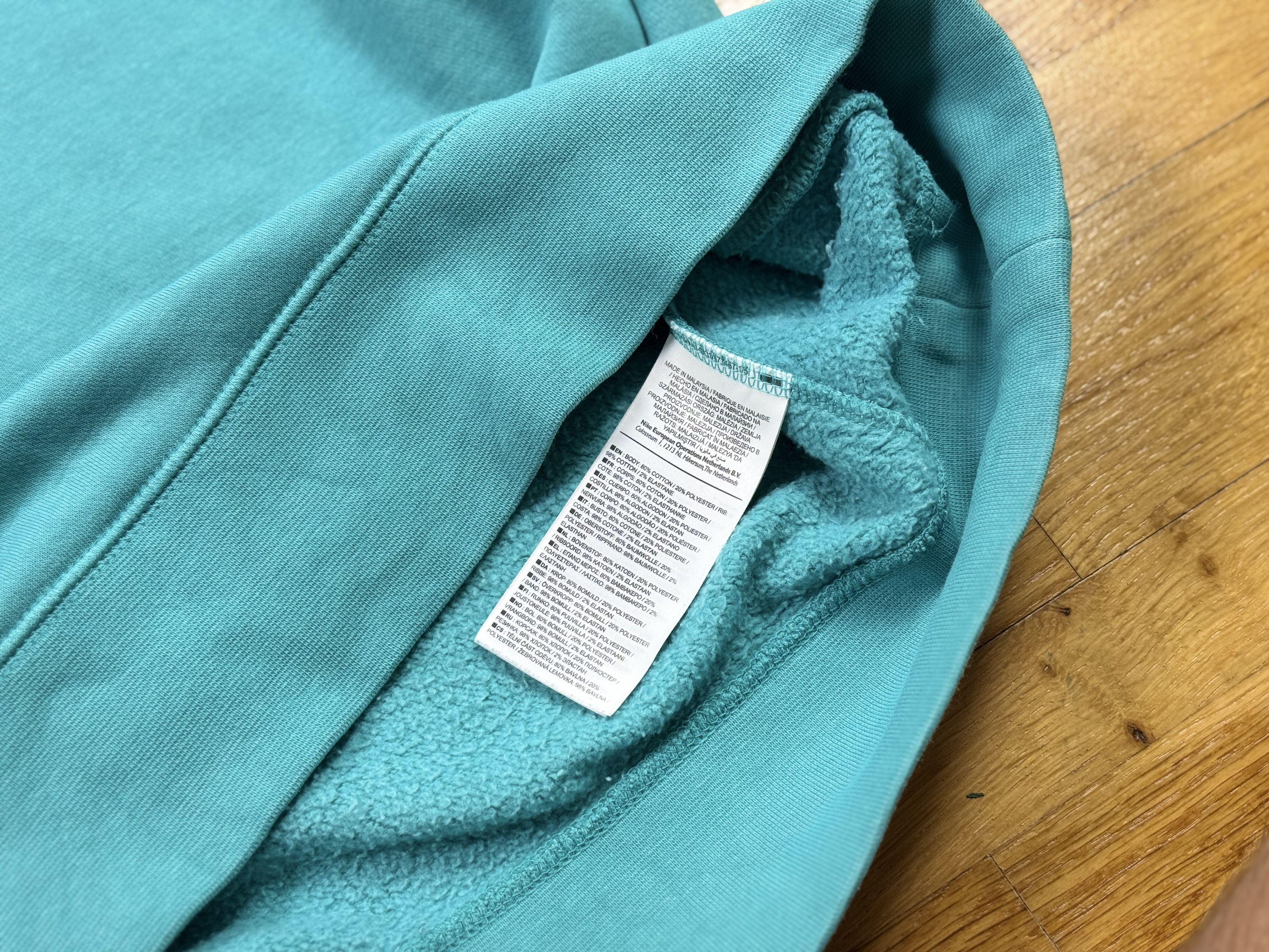 Nike SB Turquoise sweatshirt NIKE SB Size US L / EU 52-54 / 3 - 4 Thumbnail