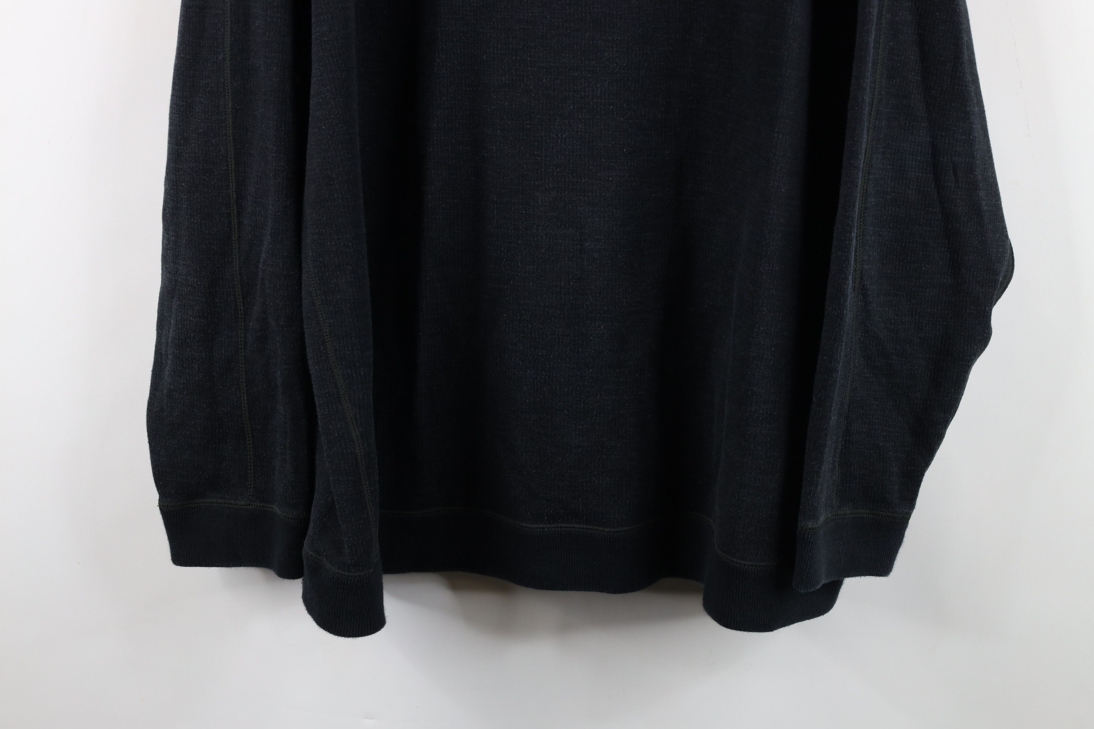 Tommy Bahama Vintage Tommy Bahama Reversible Crewneck Sweater Dark Gray Size US XXL / EU 58 / 5 - 3 Thumbnail