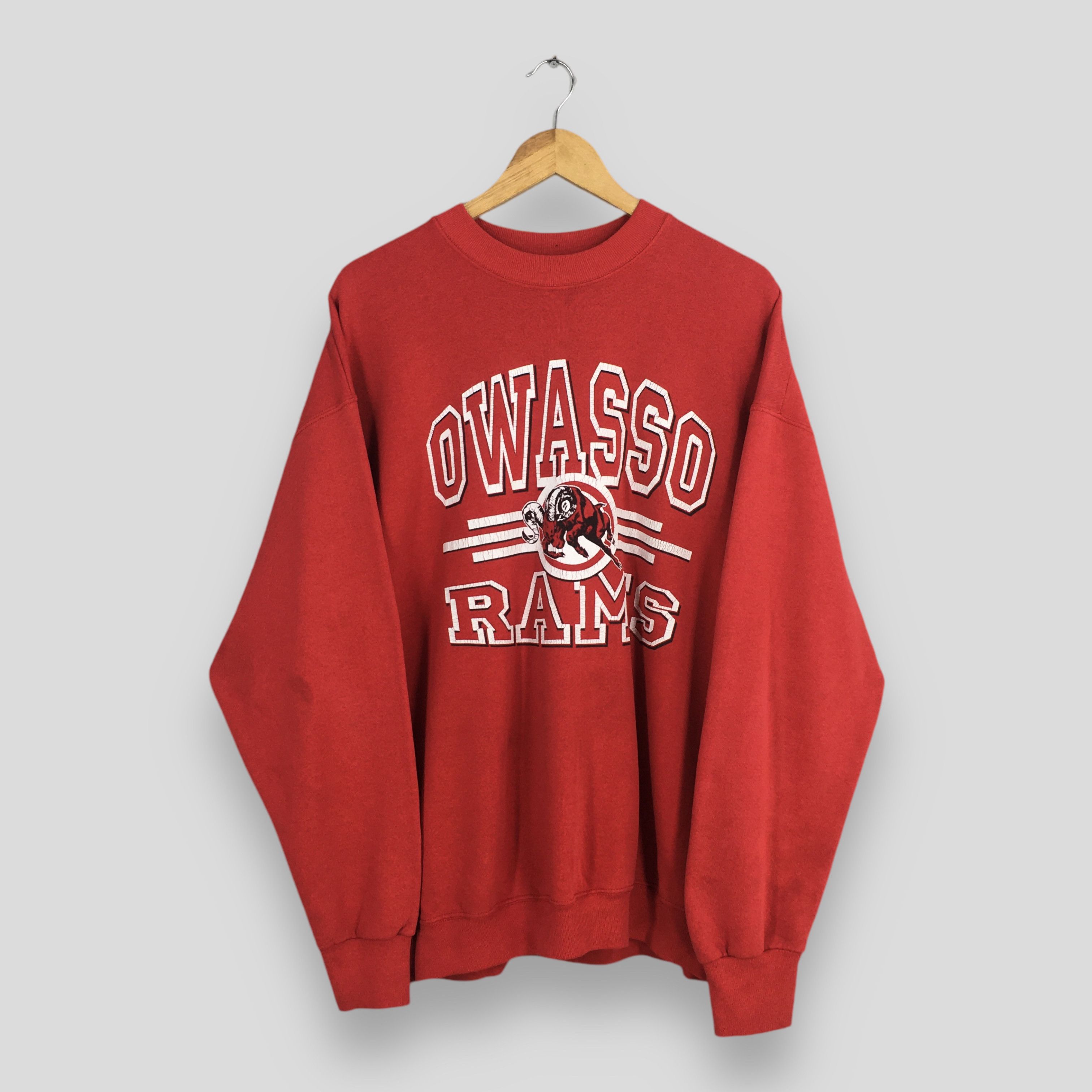 Other Vintage 90s Oklahoma Owasso Rams Red Sweatshirt XLarge Size US XL / EU 56 / 4 - 1 Thumbnail
