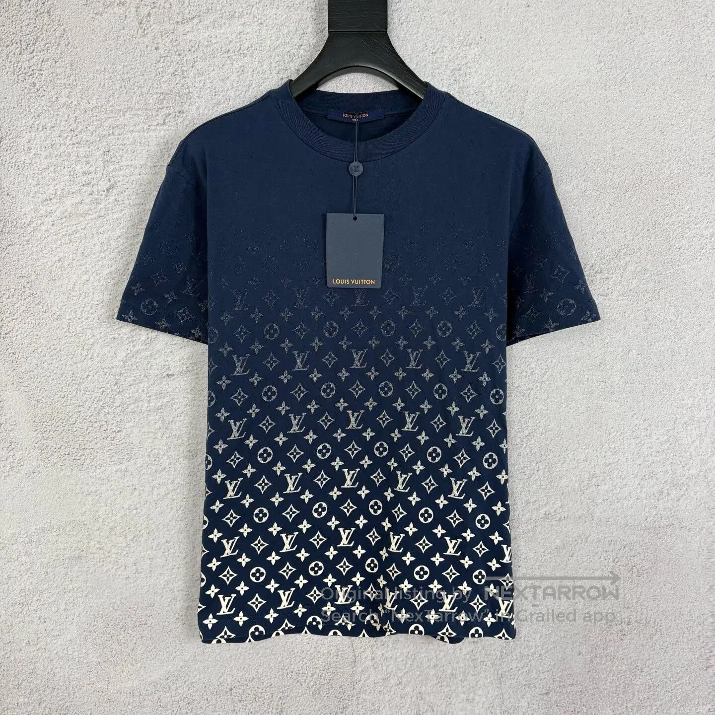 Louis Vuitton Louis Vuitton Blue gradient logo short-sleeved T-shirt Size US S / EU 44-46 / 1 - 1 Thumbnail