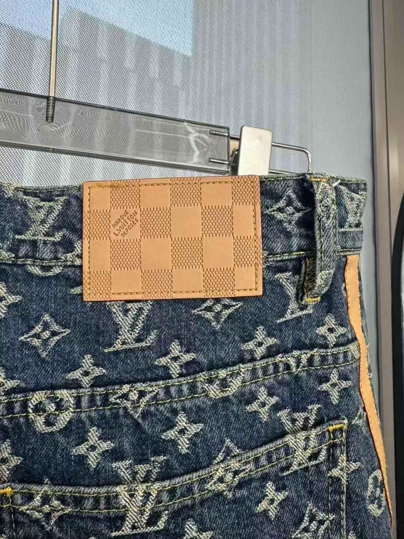 Louis Vuitton Louis Vuitton Full logo side stripe jeans Size US 27 - 4 Thumbnail