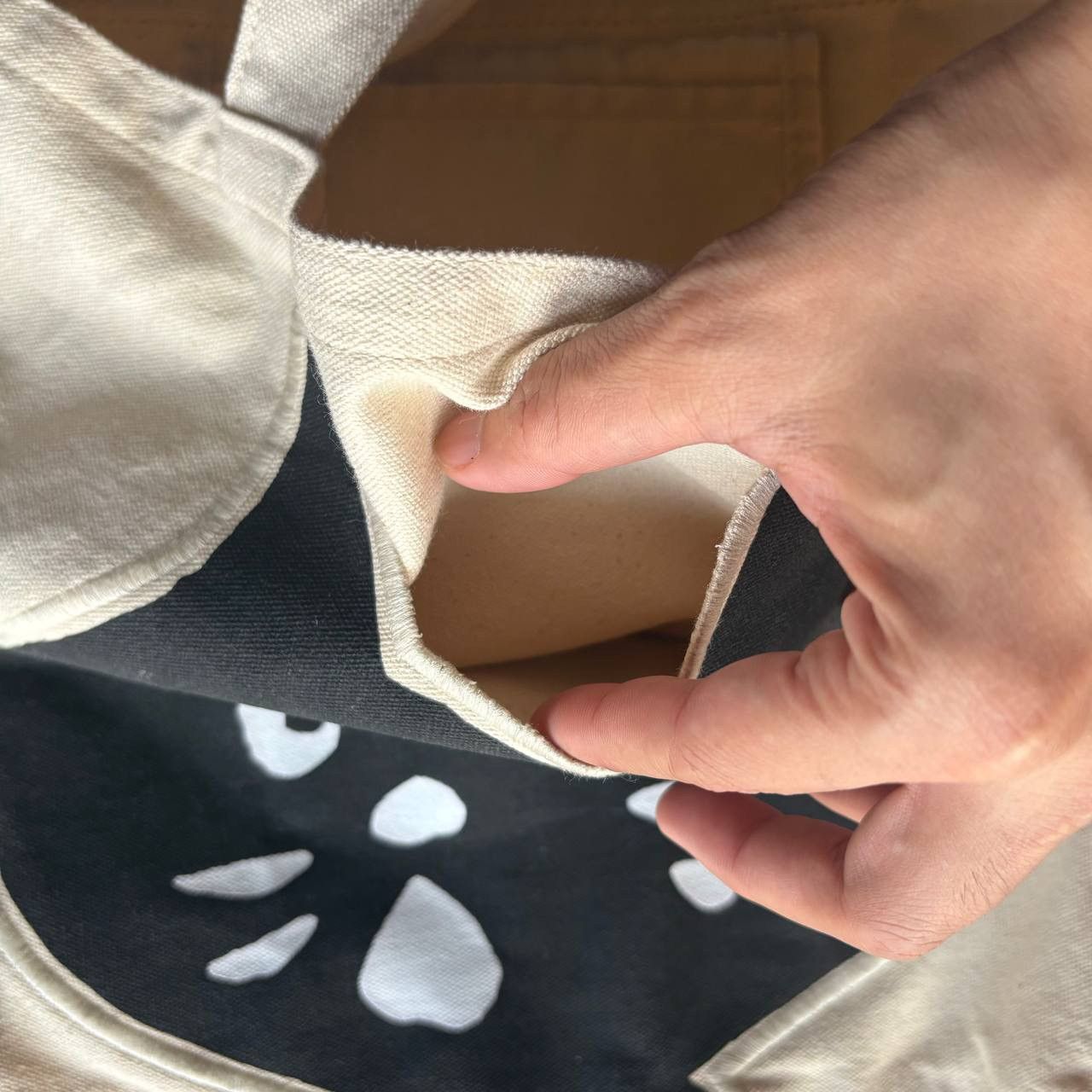 Ne-Net Ne-net by Issey Miyake Nya Cat X Kumamon 2010 Tote Bag Size ONE SIZE - 5 Thumbnail