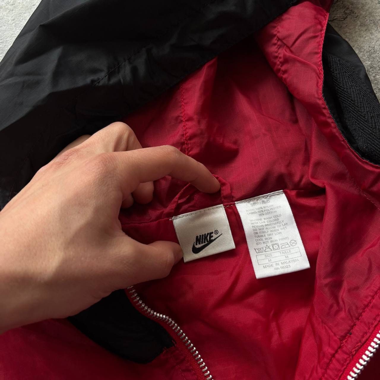 Nike Vintage Nike 90s Nylon Light Jacket Size US M / EU 48-50 / 2 - 6 Thumbnail