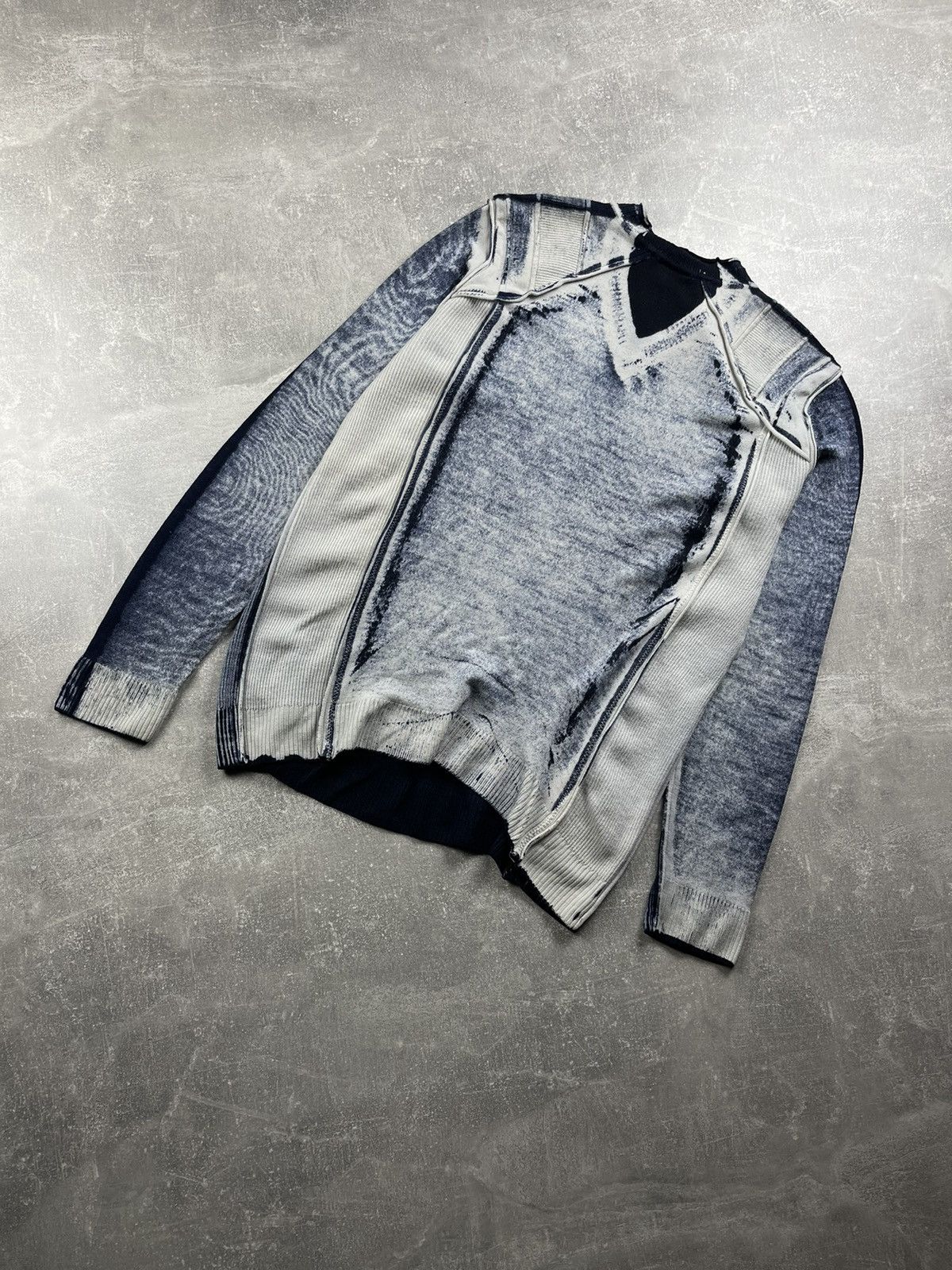 Just Cavalli Just Cavalli Paneled Knit V Neck Sweater Contrast Stitching Size US M / EU 48-50 / 2 - 7 Thumbnail