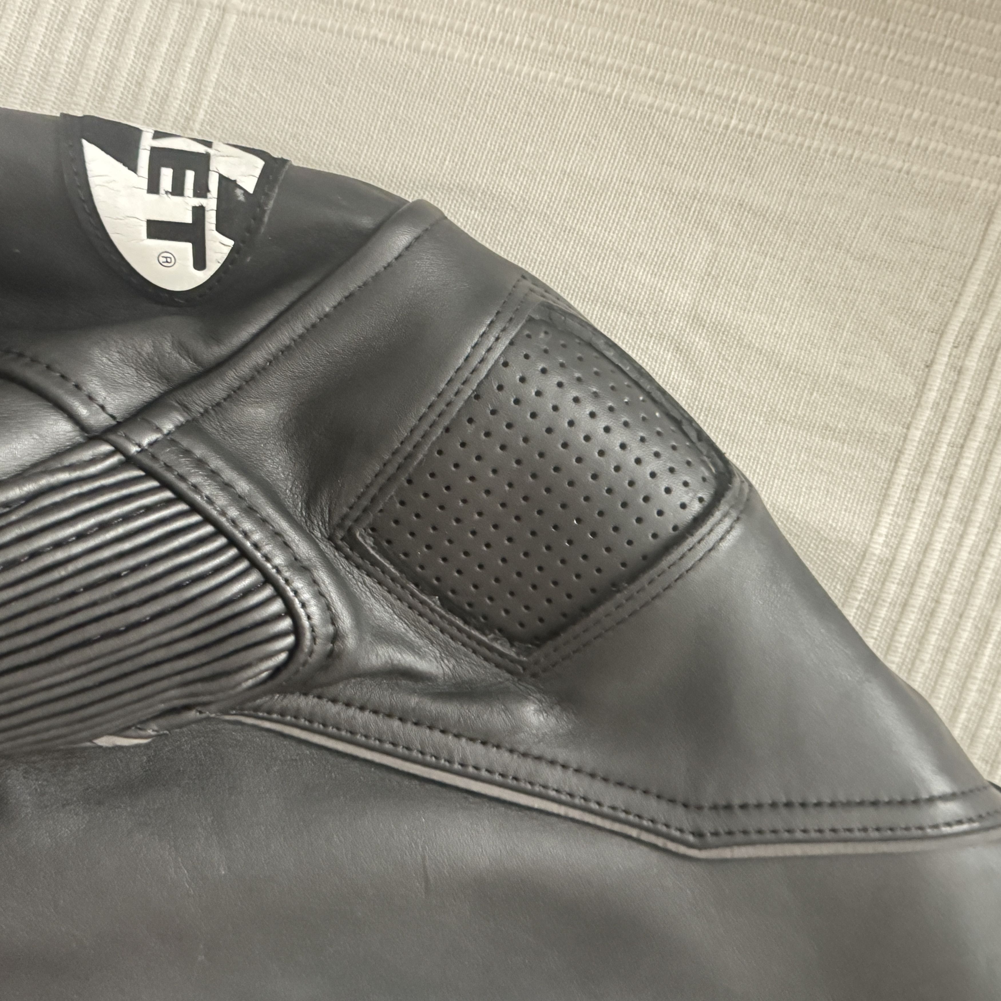 Joe Rocket Joe Rocket Jordan Motorsports Leather Motorcycle Jacket Size US M / EU 48-50 / 2 - 9 Thumbnail