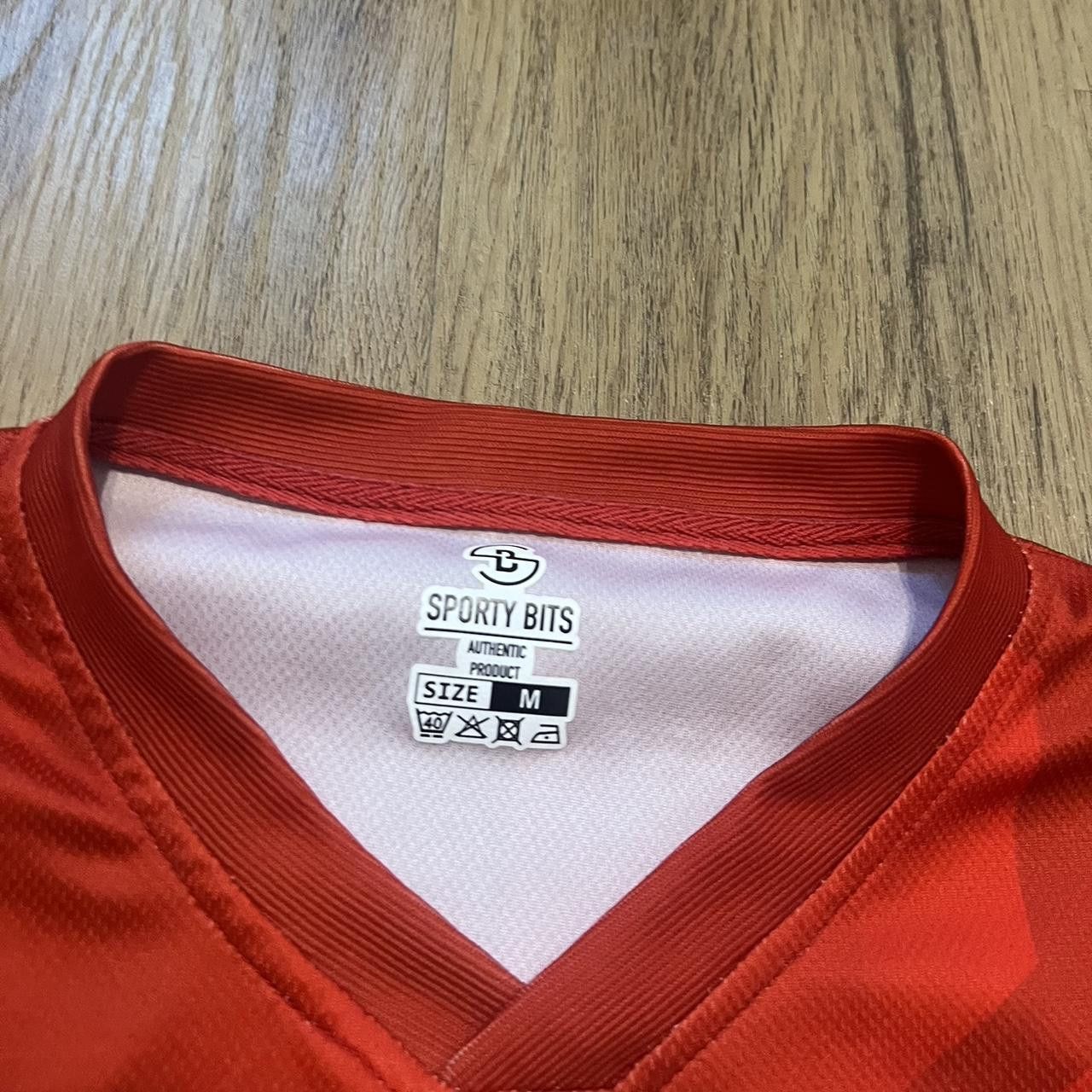 Other Hampton Sporty Bits Football Red and white shirt England Size US M / EU 48-50 / 2 - 4 Thumbnail