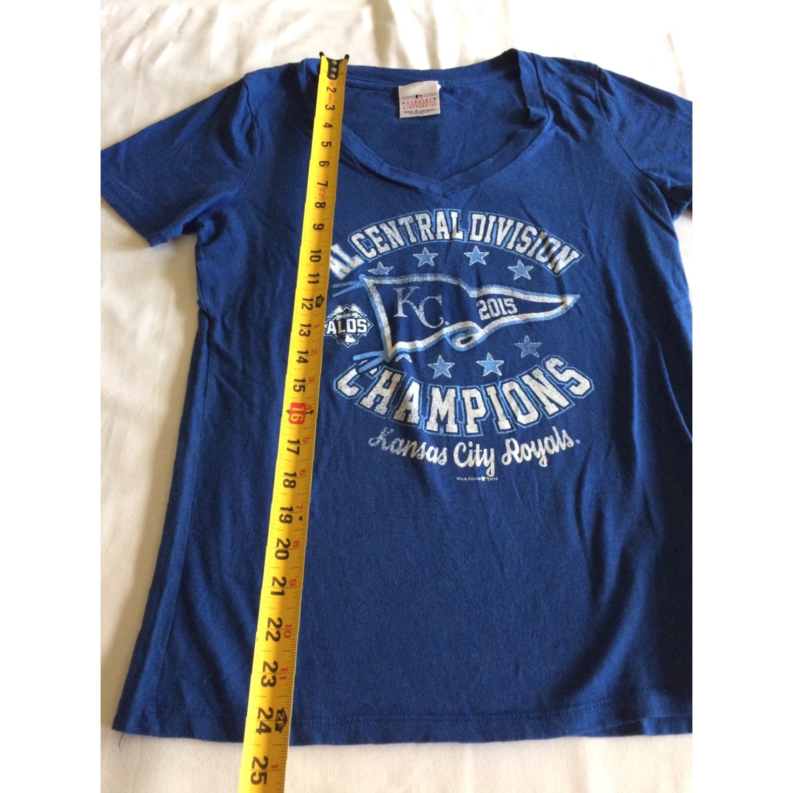 MLB Kansas City Royals KC Women's Distressed V Neck 2015 ALDS Champion T Shirt Sz M Size M / US 6-8 / IT 42-44 - 6 Thumbnail