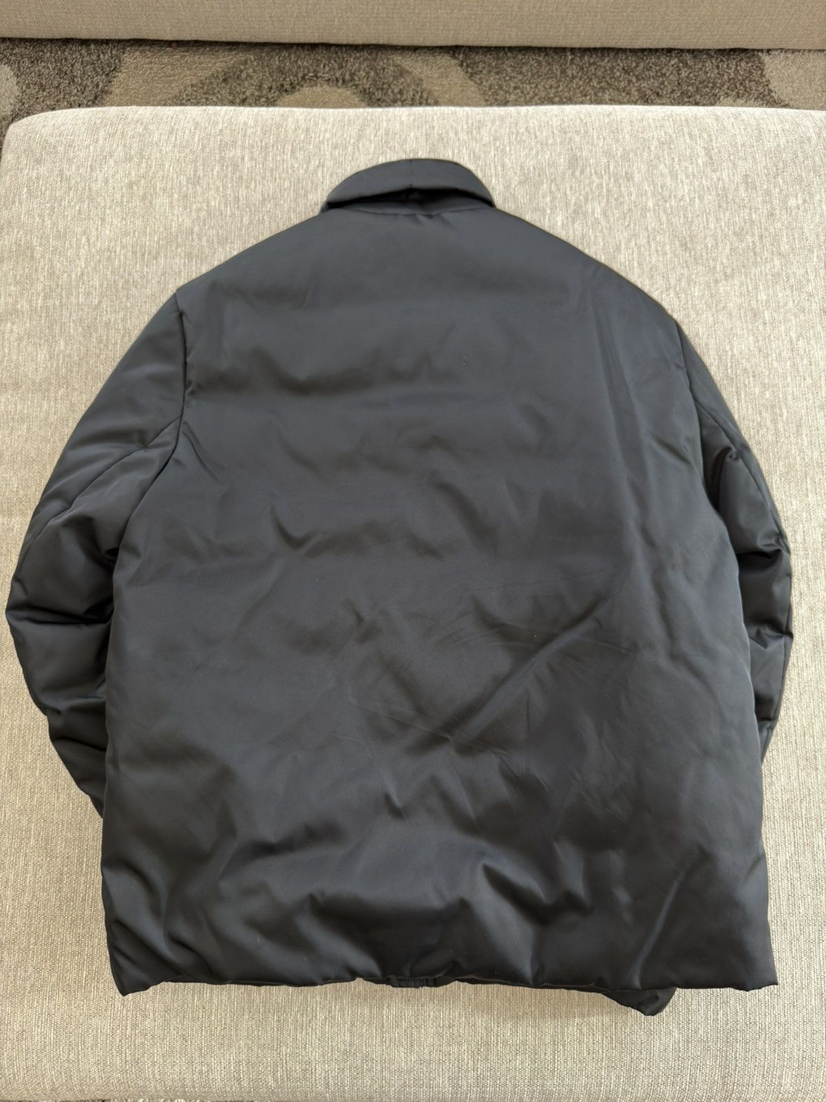 Prada Prada Cropped Re Nylon Down Jacket 2023 Small Black $3300 Size US S / EU 44-46 / 1 - 2 Thumbnail