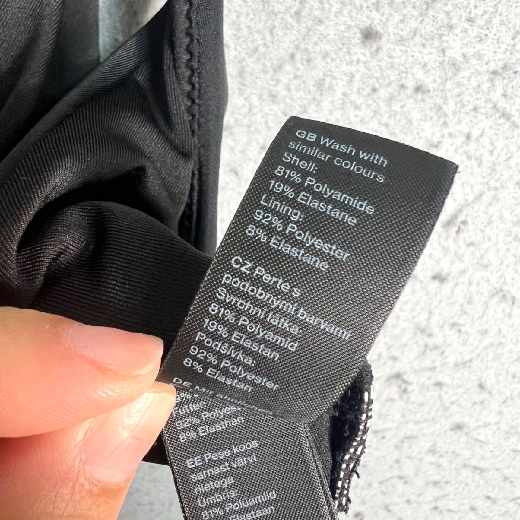 Weekday Weekday Bikini Top Womens Small Black Polyamide Elastane Blend Sand Texture Solid Shirt Bikini Top Womens Small Black Polyamide Elastane Blend Size S / US 4 / IT 40 - 4 Thumbnail