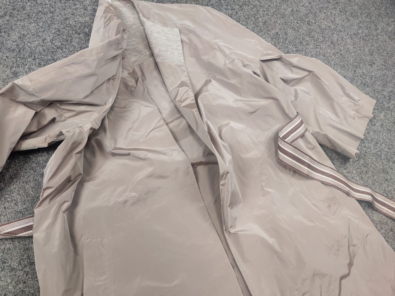Fabiana Filippi Fabiana Filippi Italy wrap-around coat wide sleeves Jacket Size L / US 10 / IT 46 - 9 Thumbnail