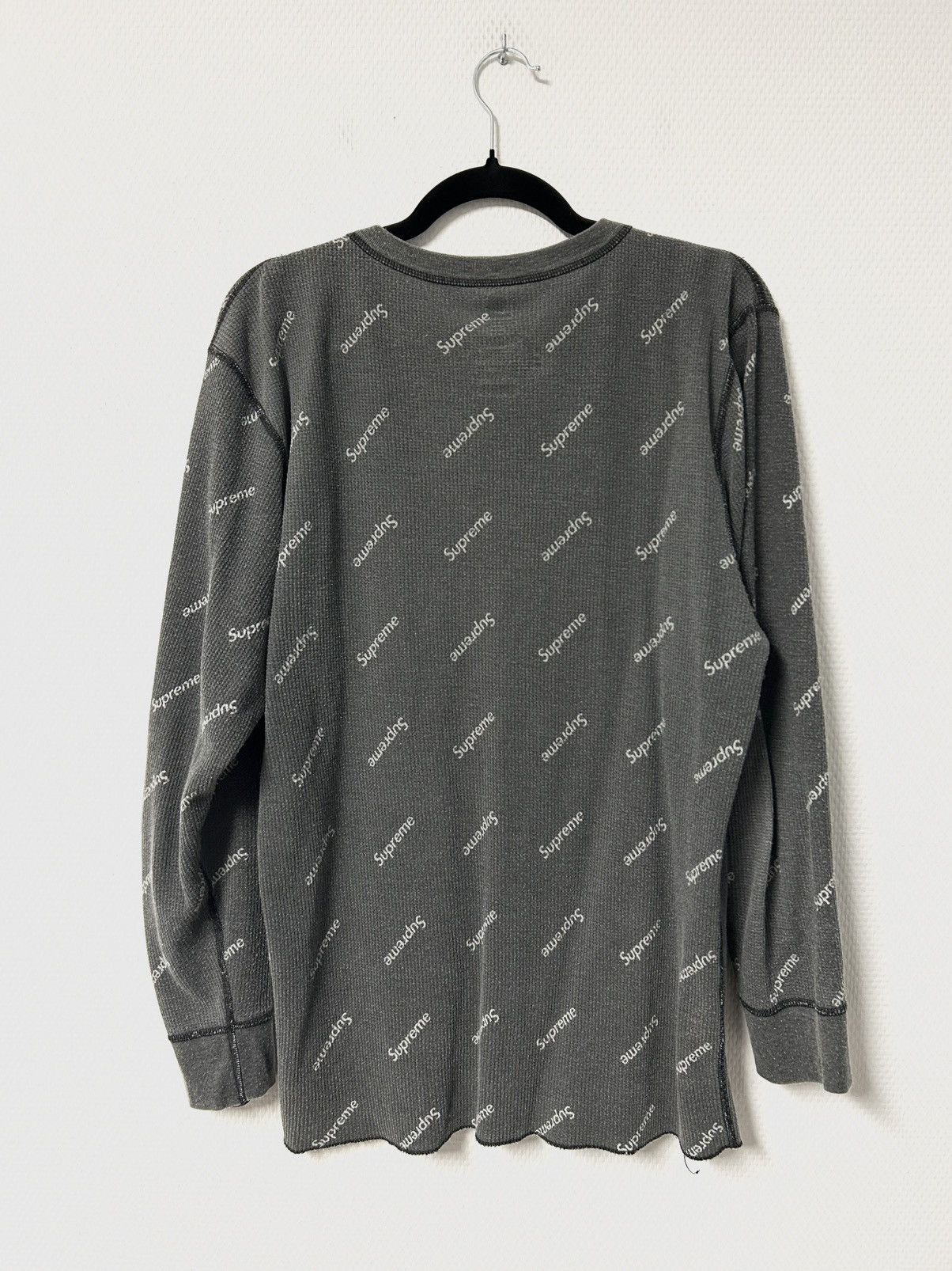 Supreme Supreme - Hanes Logo Waffle Thermal Knit Grau 🩶 Size US L / EU 52-54 / 3 - 3 Thumbnail