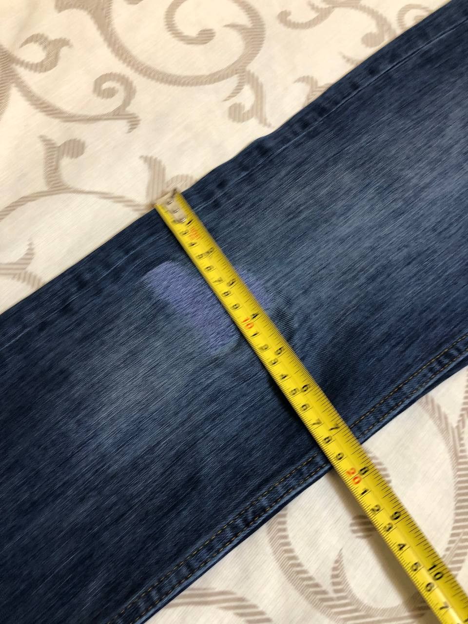Levi's Vintage Levi's Light Wash Jeans 90s Distressed Faded Size US 31 - 9 Thumbnail