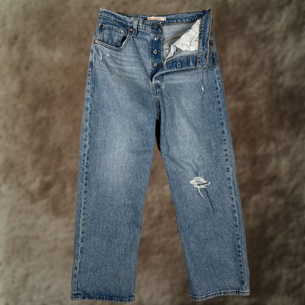 Levi's Levi's Ribcage Straight Ankle Jeans Womens 30 Blue High Rise Distressed Denim 5-Pocket Slim Stretch Pocket Pattern Solid Size 30" / US 8 / IT 44 - 1 Thumbnail