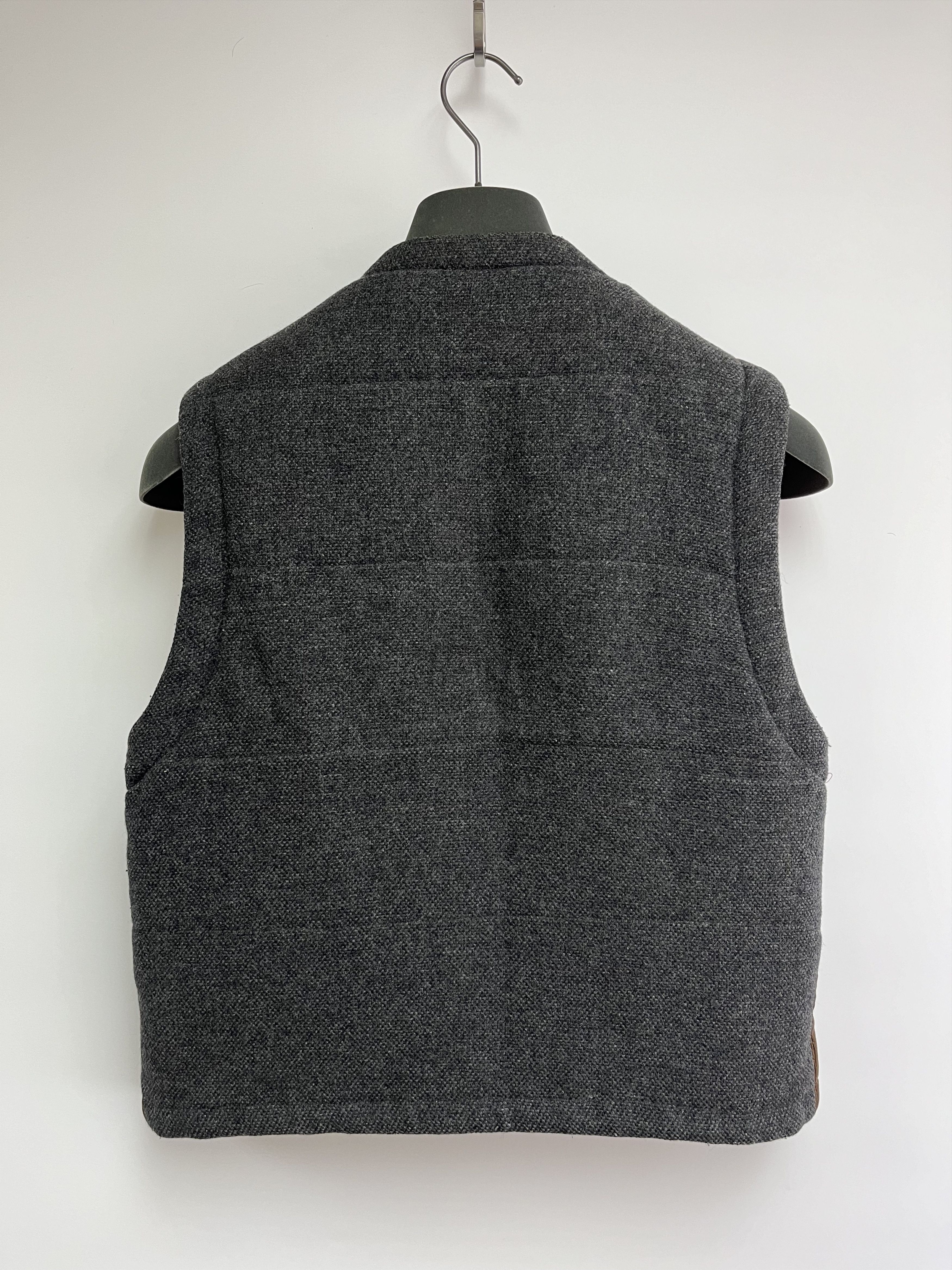 Emporio Armani EMPORIO ARMANI VEST Size US M / EU 48-50 / 2 - 2 Thumbnail