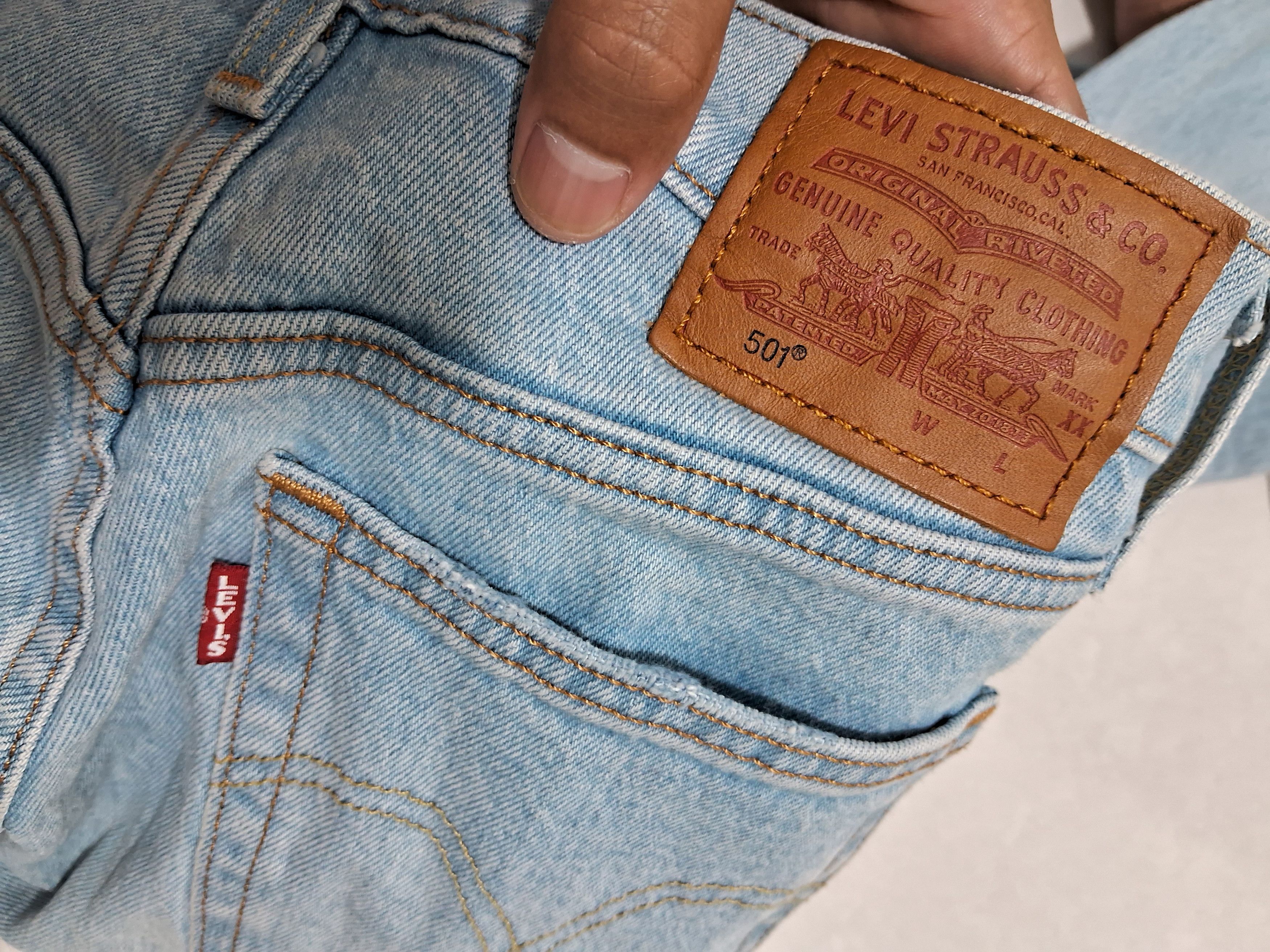 Levi's Levis big E sidetape Size US 27 - 13 Thumbnail