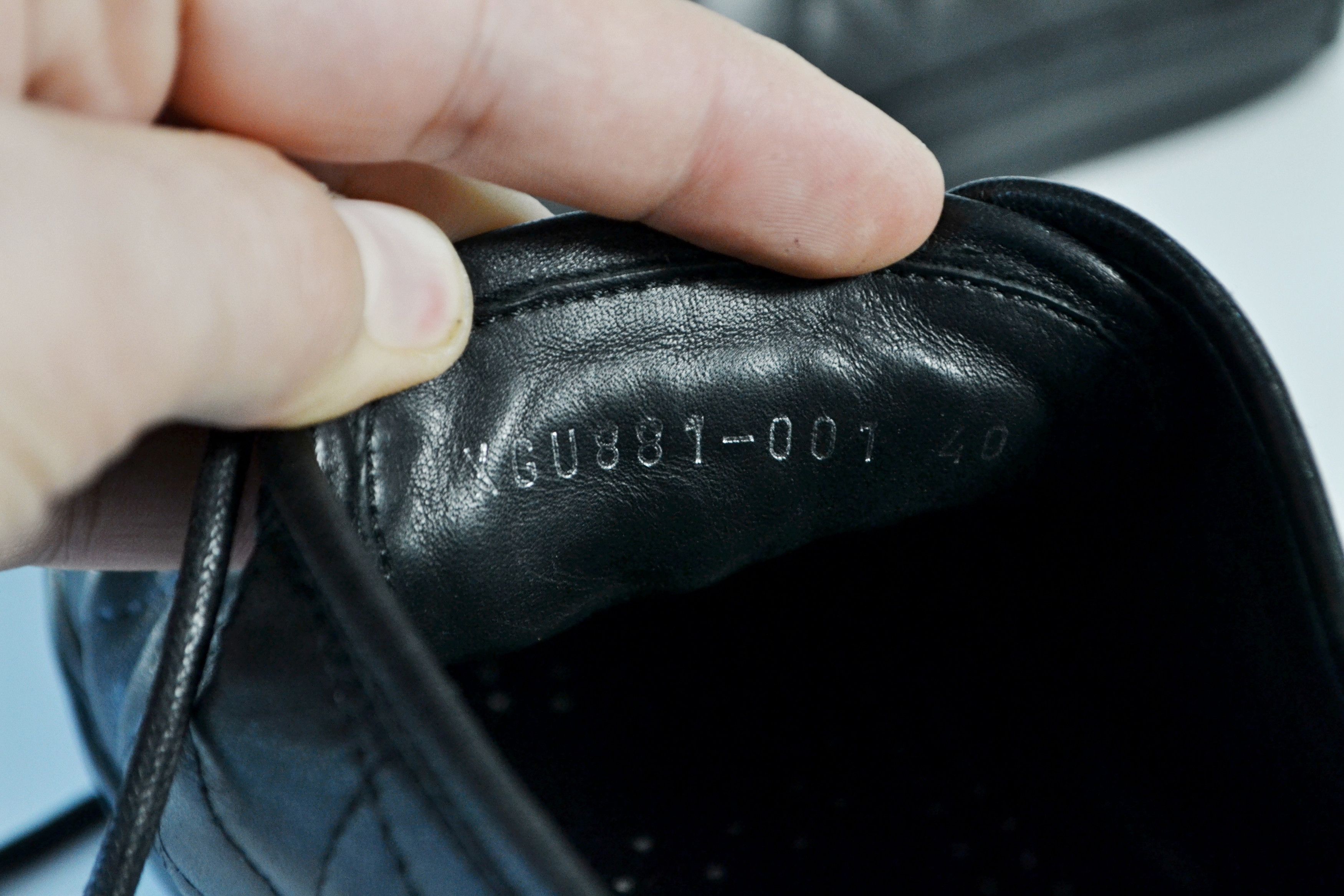 Armani Giorgio Armani Black Leather Sneakers 41/42 Size US 8.5 / EU 41-42 - 9 Thumbnail