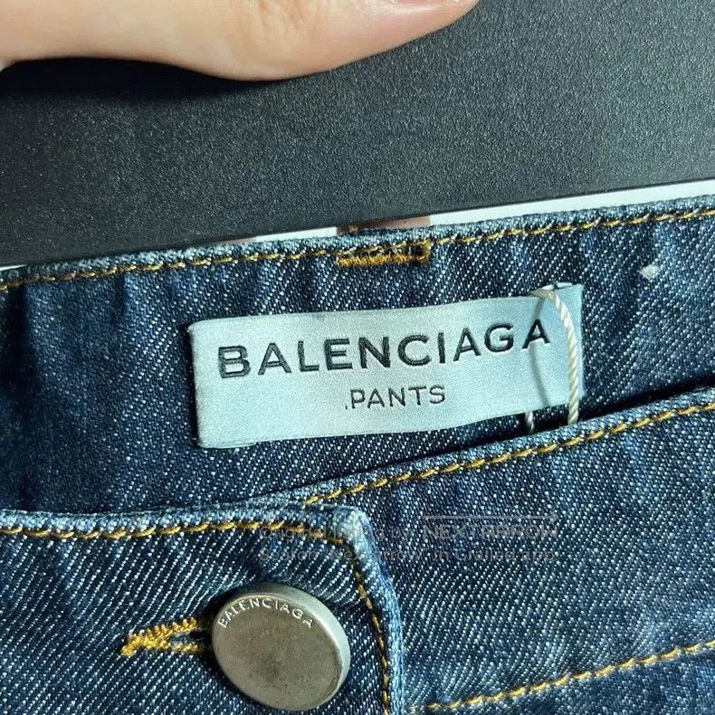 Balenciaga Balenciaga Denim Jeans U1221 . Size US 36 / EU 52 - 3 Thumbnail
