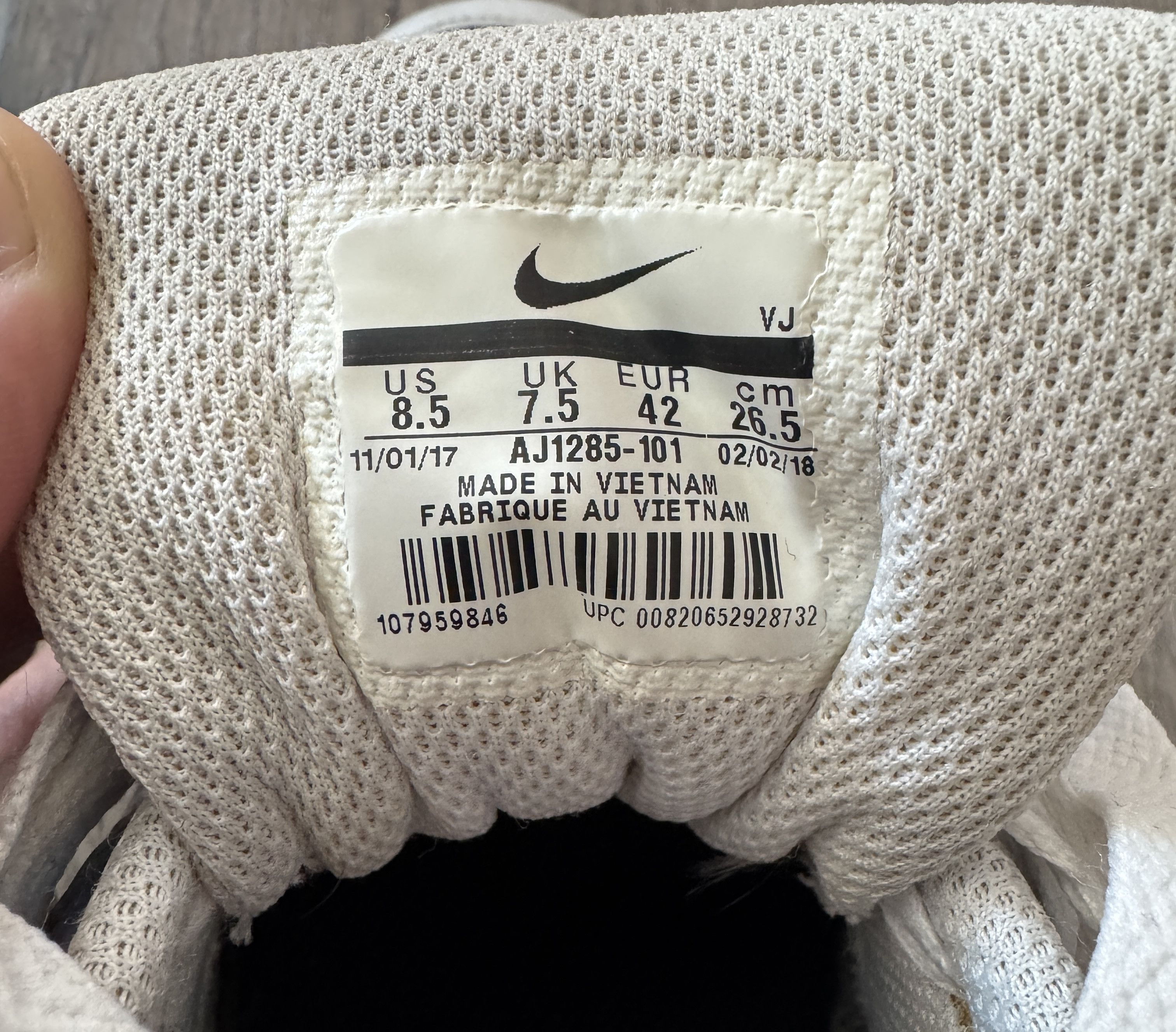 Nike Nike Air Max 90 Essential Michigan 8.5 Size US 8.5 / EU 41-42 - 5 Thumbnail