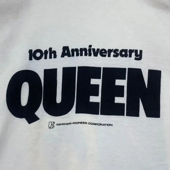 Vintage Vintage 1992 QUEEN HOT SPACE Album Anniversarry Tee Shirt Size US S / EU 44-46 / 1 - 5 Thumbnail