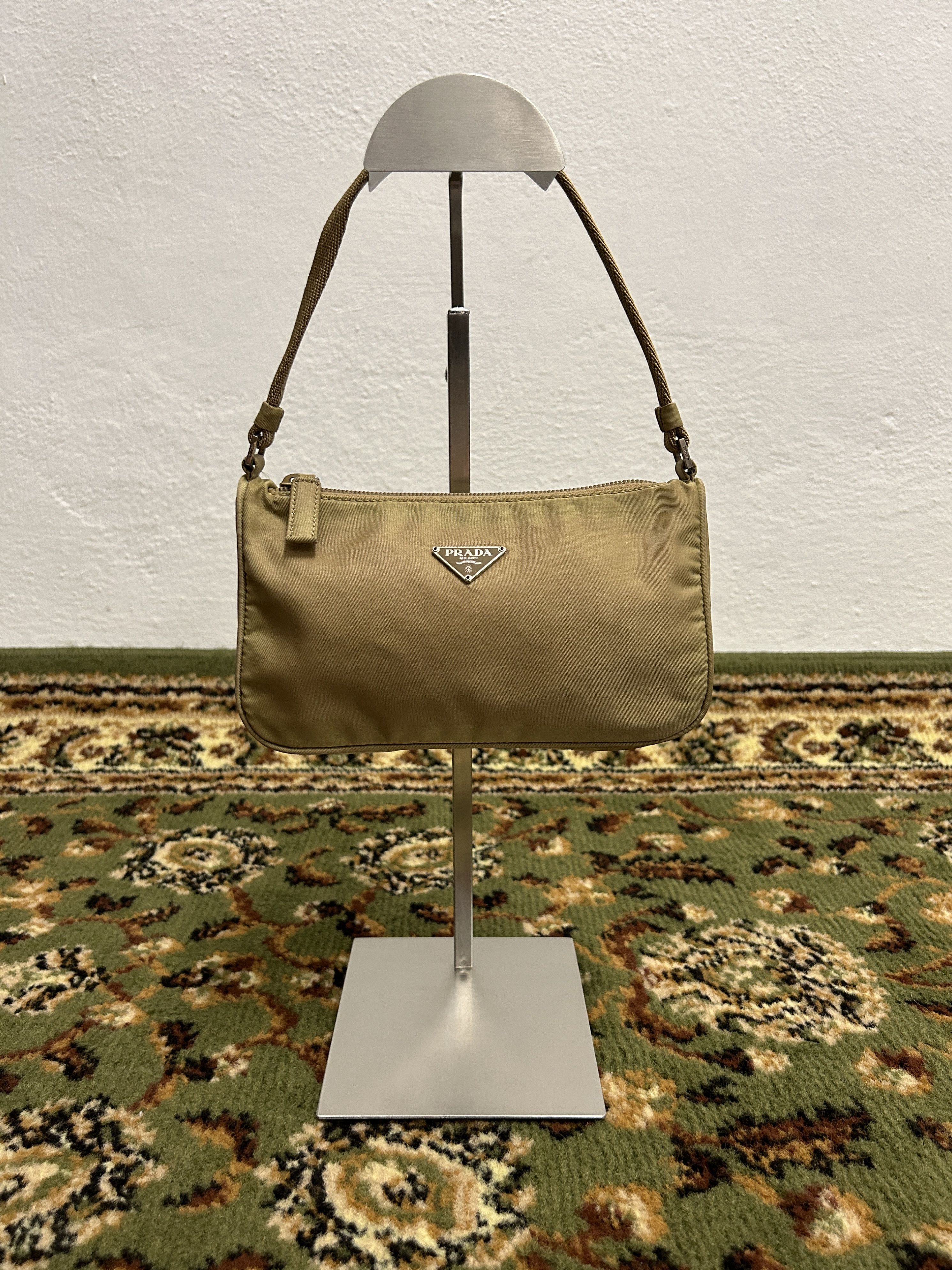 バッグ PRADA small handbag archive prada – hachi archive