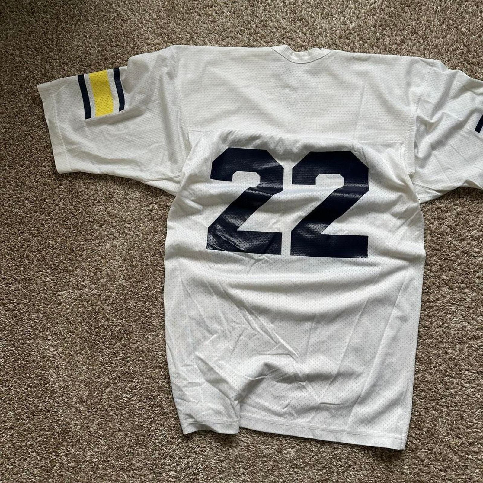 Champion × Vintage Vintage 80s champiom uofm university JERSEY Size US M / EU 48-50 / 2 - 8 Thumbnail