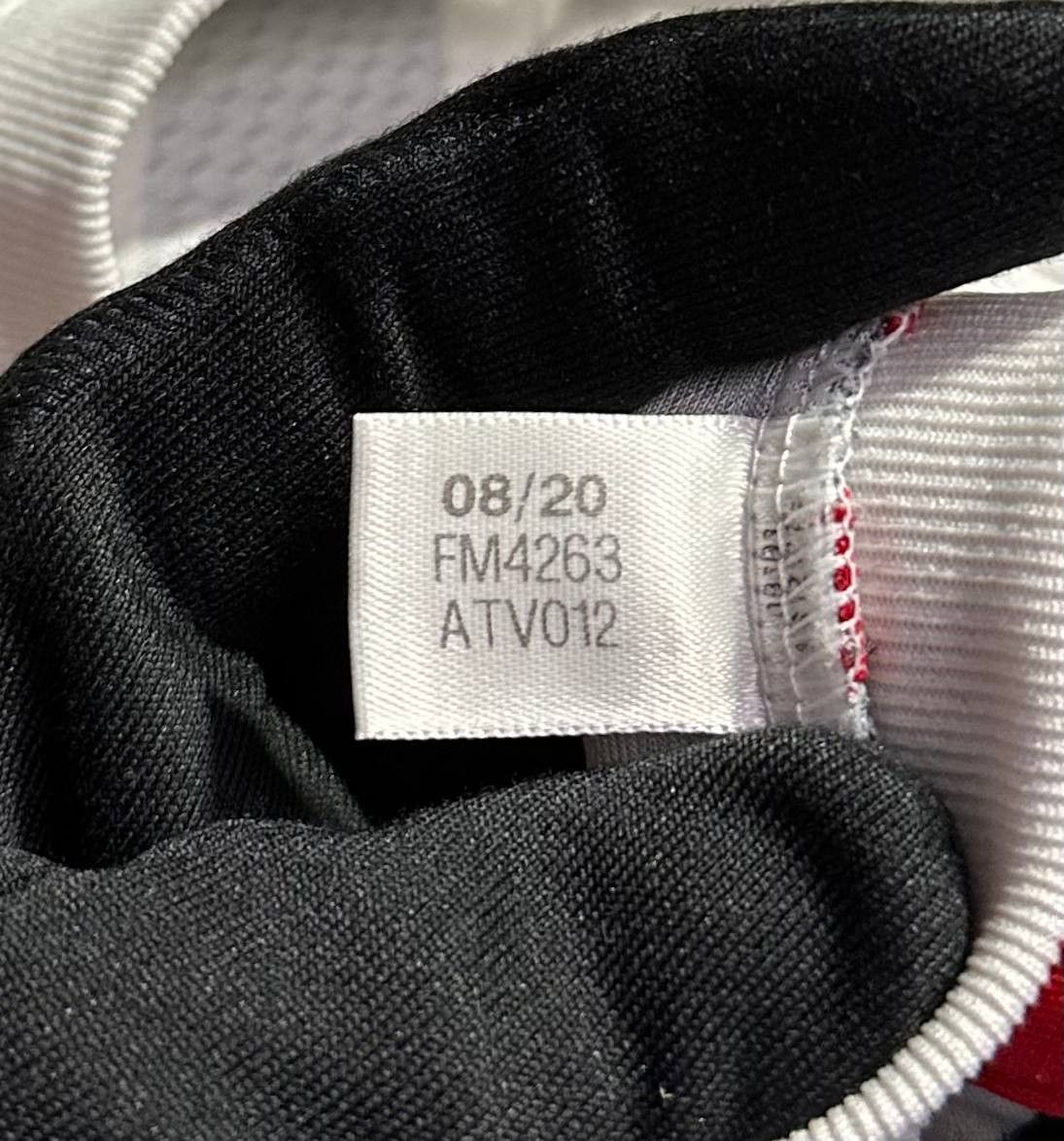 Adidas Manchester United Jersey Third football shirt 2020/21 Adidas Size US L / EU 52-54 / 3 - 9 Thumbnail