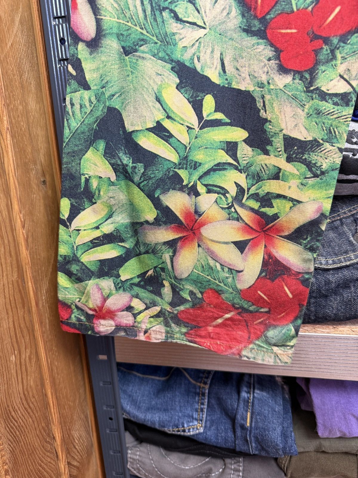 Dolce & Gabbana Vintage Dolce Gabbana Flowers Y2K Cropped Pants Hype Rare Size US 33 - 16 Thumbnail