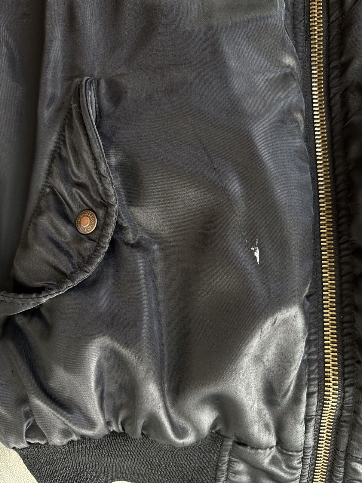 Levi's Levi’s black Bomber MA-1 Size US M / EU 48-50 / 2 - 10 Thumbnail