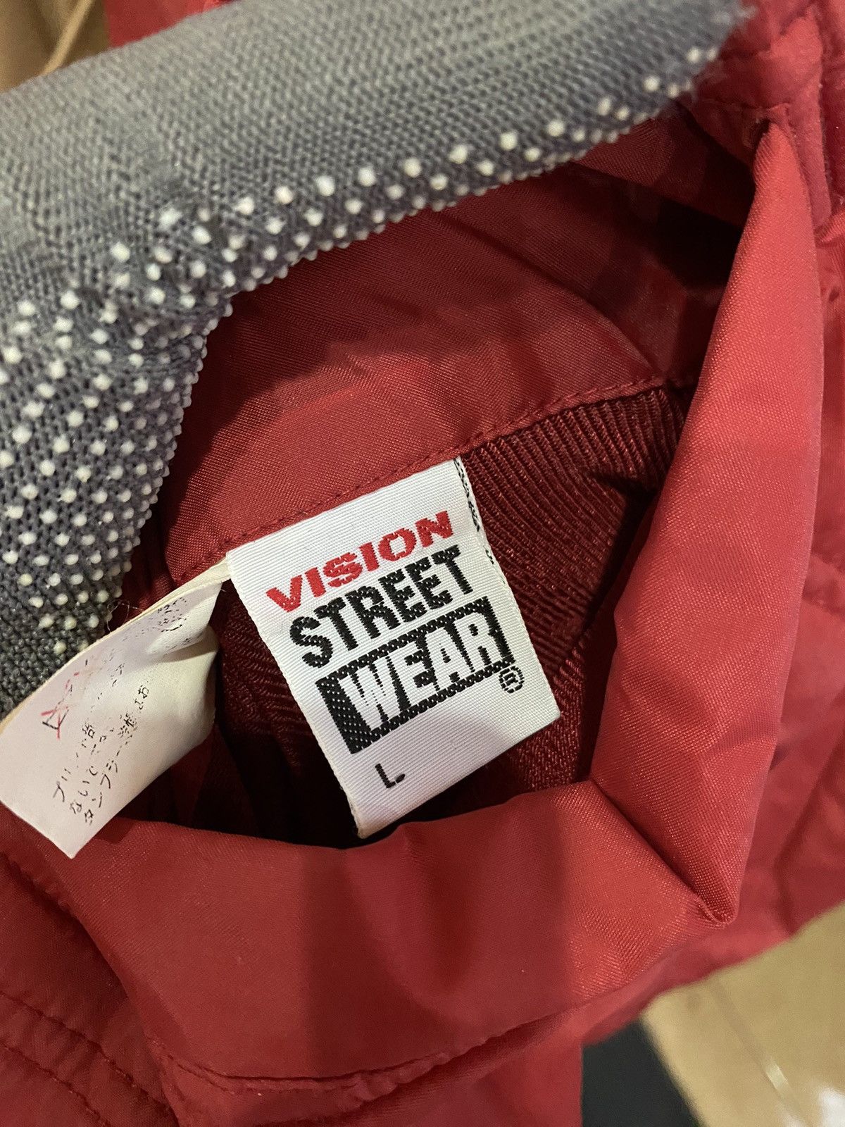 Vision Streetwear VINTAGE VISION STREETWEAR RED PUFFER QUILTED JACKET Size US L / EU 52-54 / 3 - 6 Thumbnail