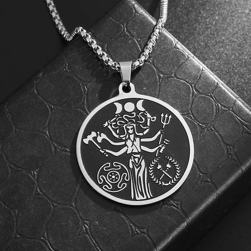 Other Retro Witch Moon Necklace Size ONE SIZE - 5 Thumbnail