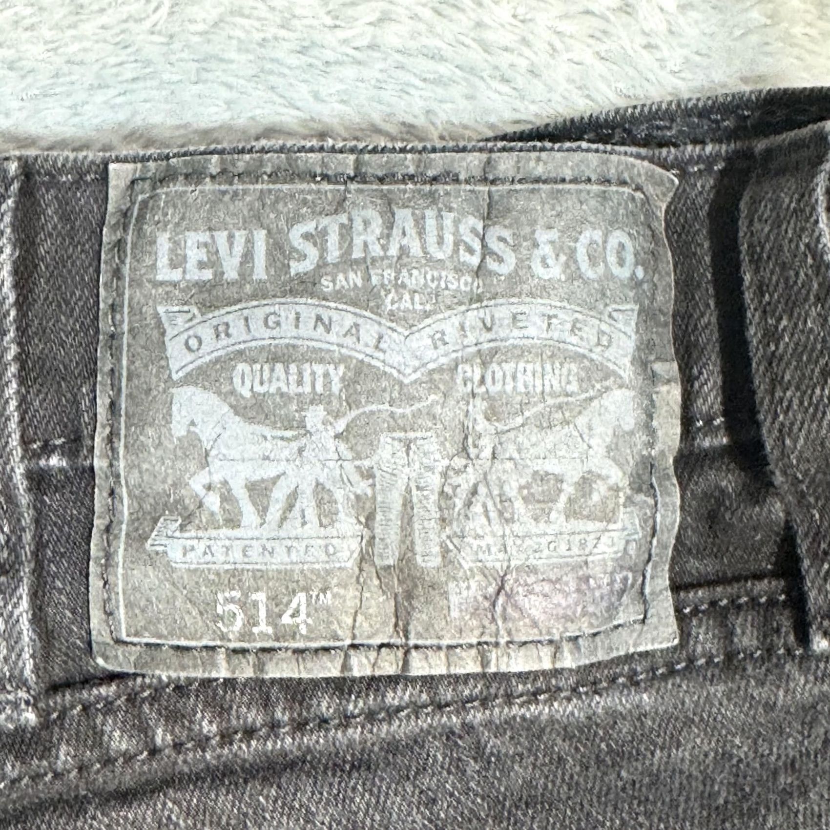 Levi's VINTAGE Levis 514 Jeans Mens 38x30 Black Straight Fit Stretch Denim Classic Zip Fly Size US 38 / EU 54 - 3 Thumbnail