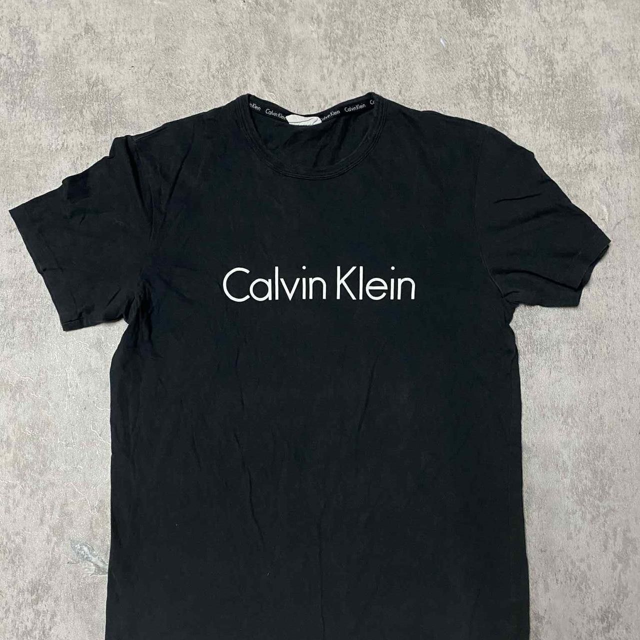 Calvin Klein Calvin Klein black vinatge T-shirt Size US S / EU 44-46 / 1 - 1 Thumbnail